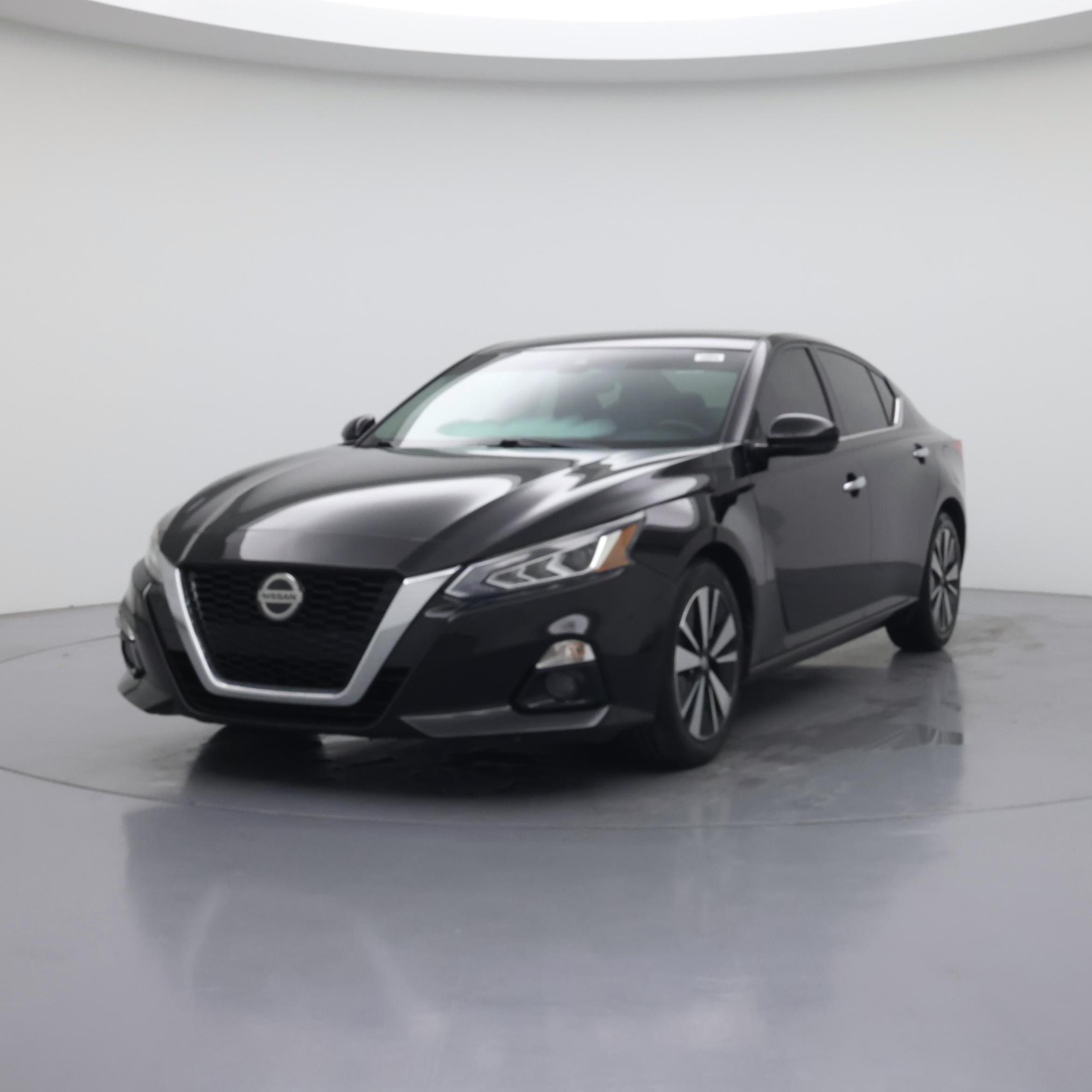 Thumbnail: 2019 Nissan Altima - 4