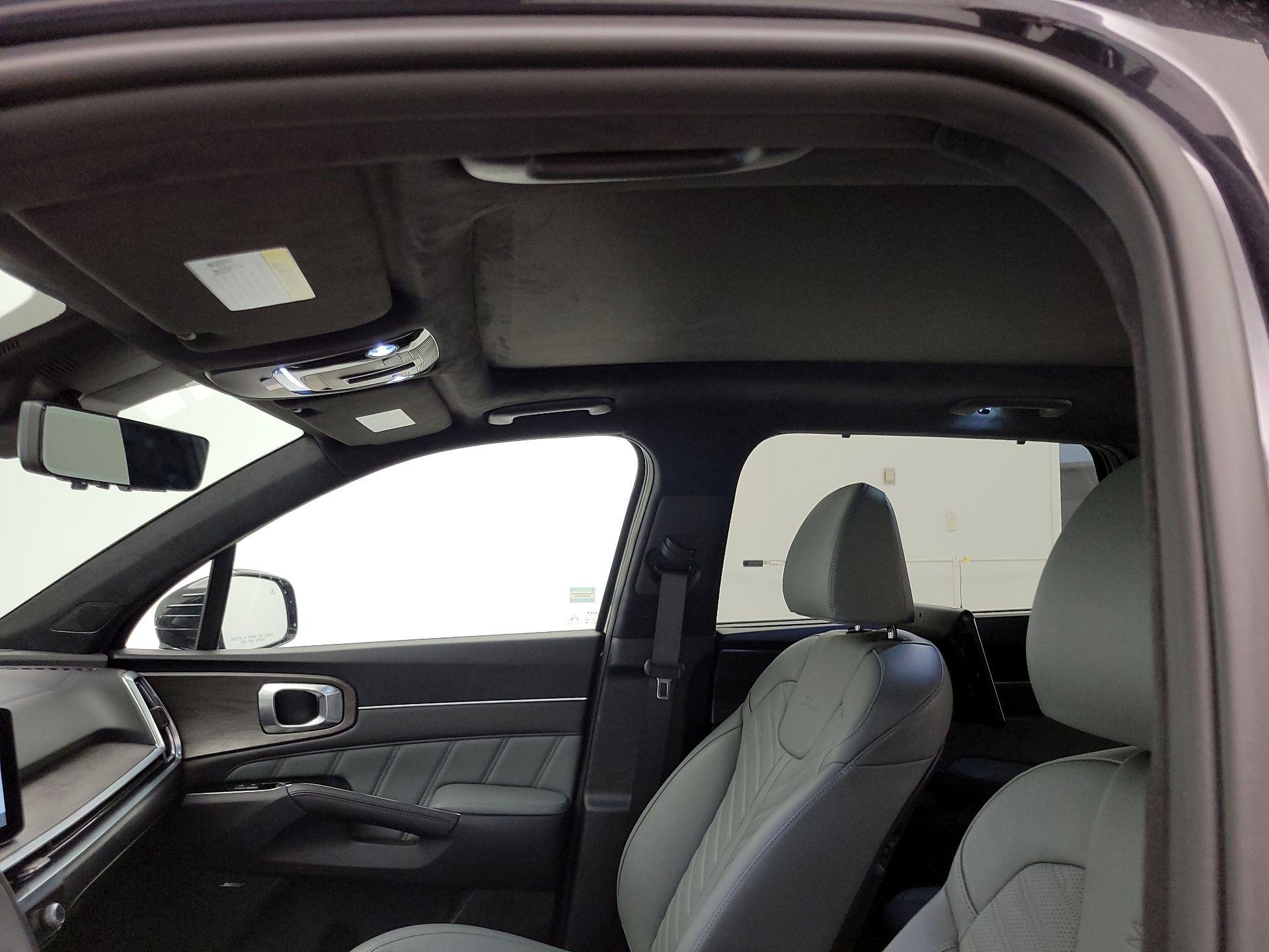 Thumbnail: 2025 Kia Sorento - 20