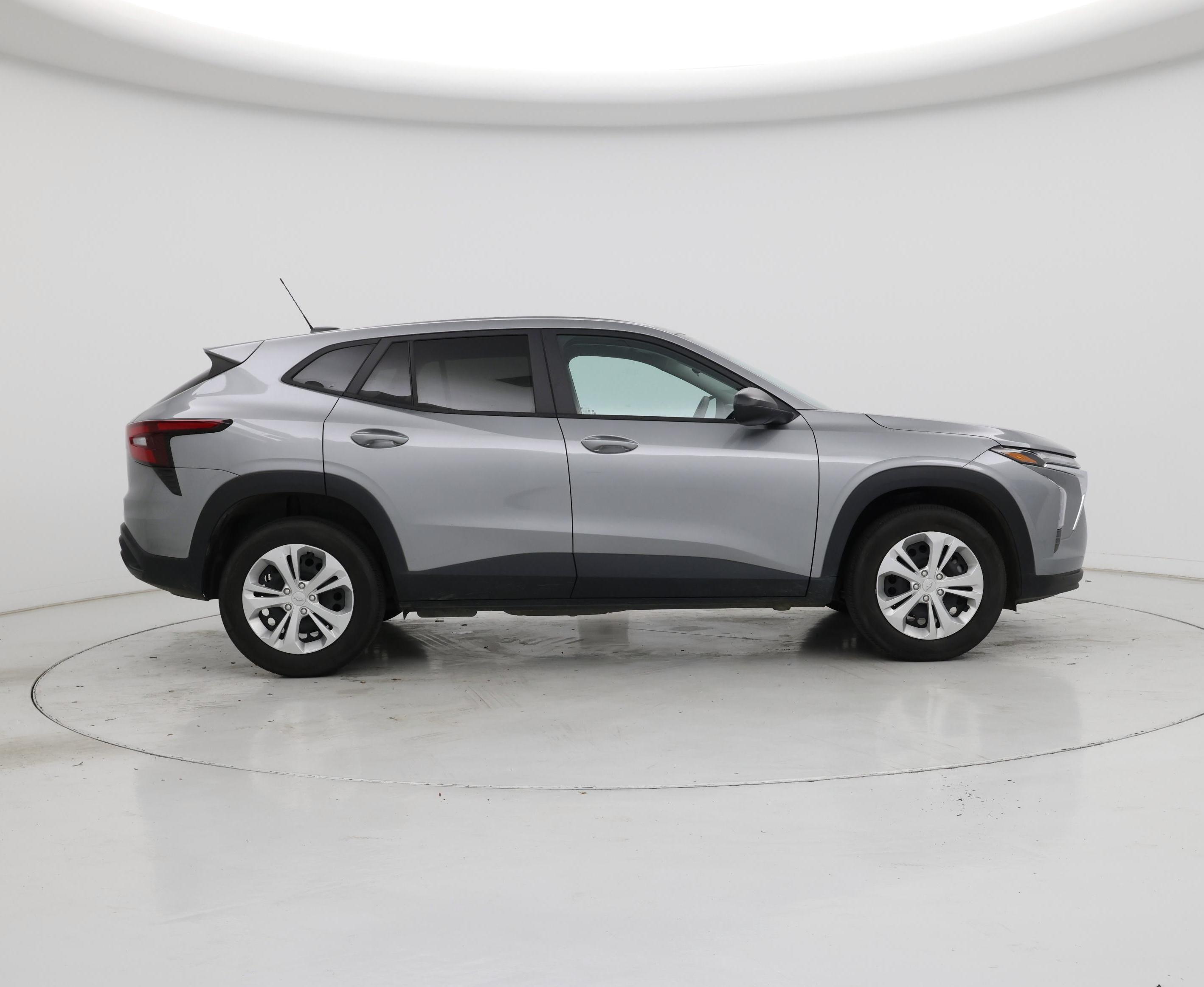 Thumbnail: 2025 Chevrolet Trax - 7