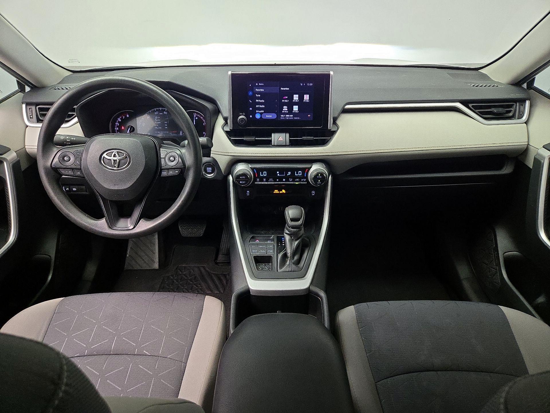 Thumbnail: 2024 Toyota RAV4 - 9