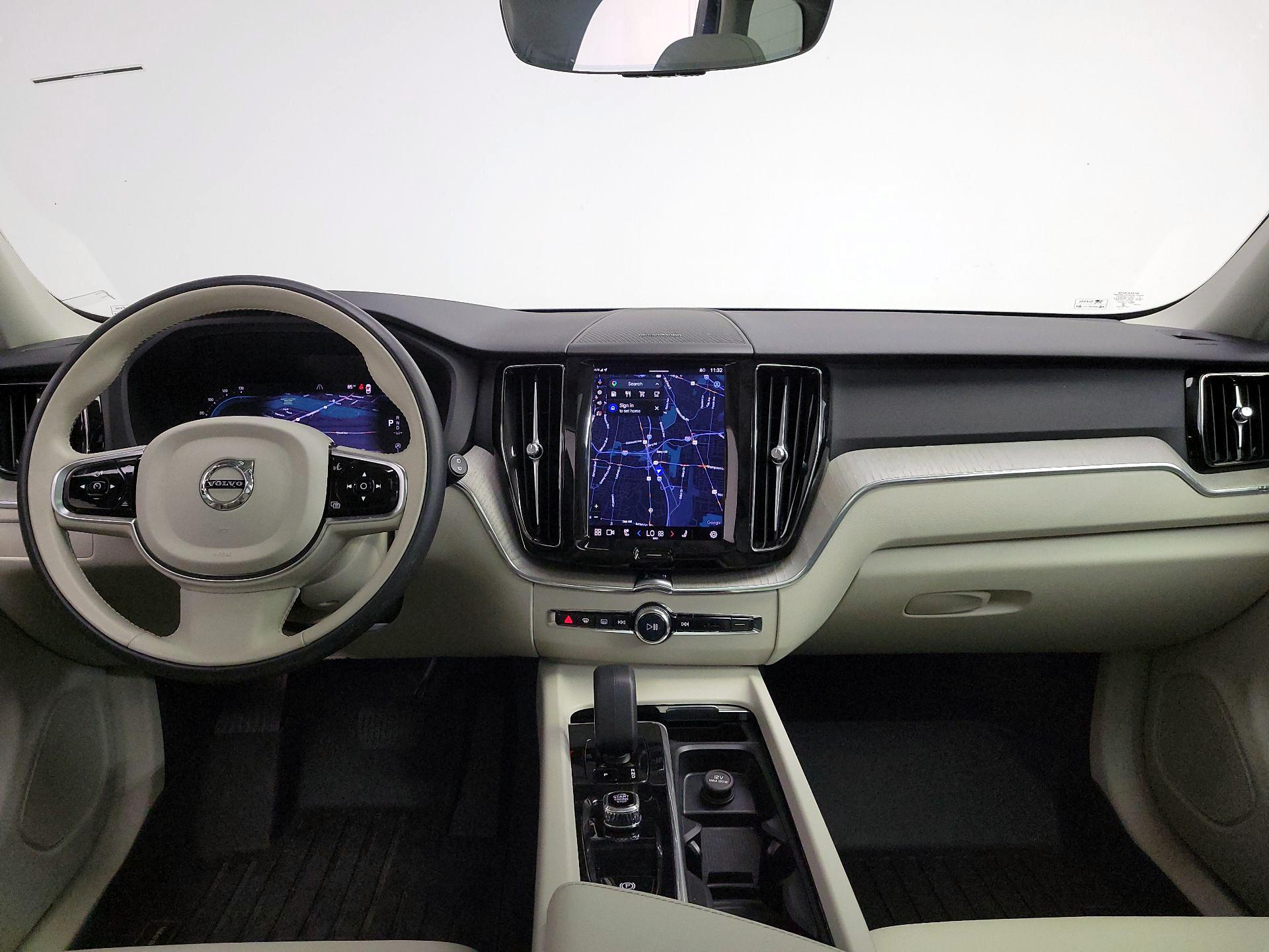 Thumbnail: 2023 Volvo XC60 - 9