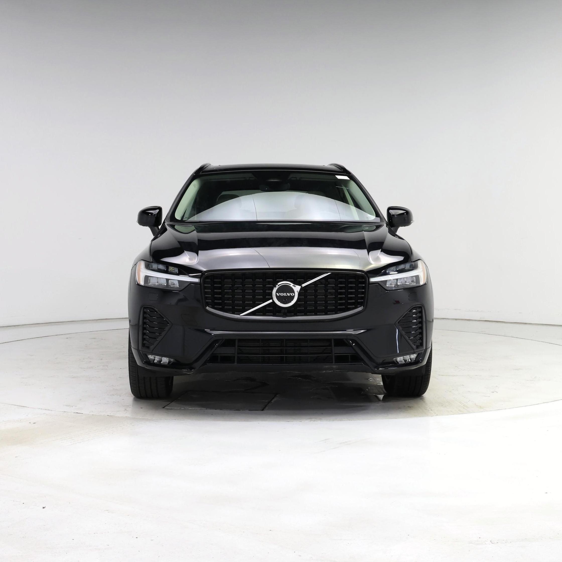 Thumbnail: 2023 Volvo XC60 - 5
