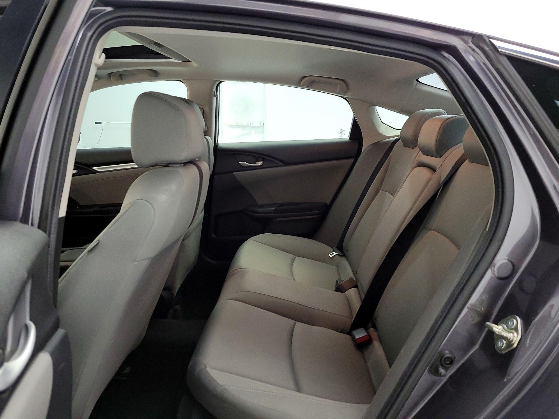 Thumbnail: 2016 Honda Civic - 19