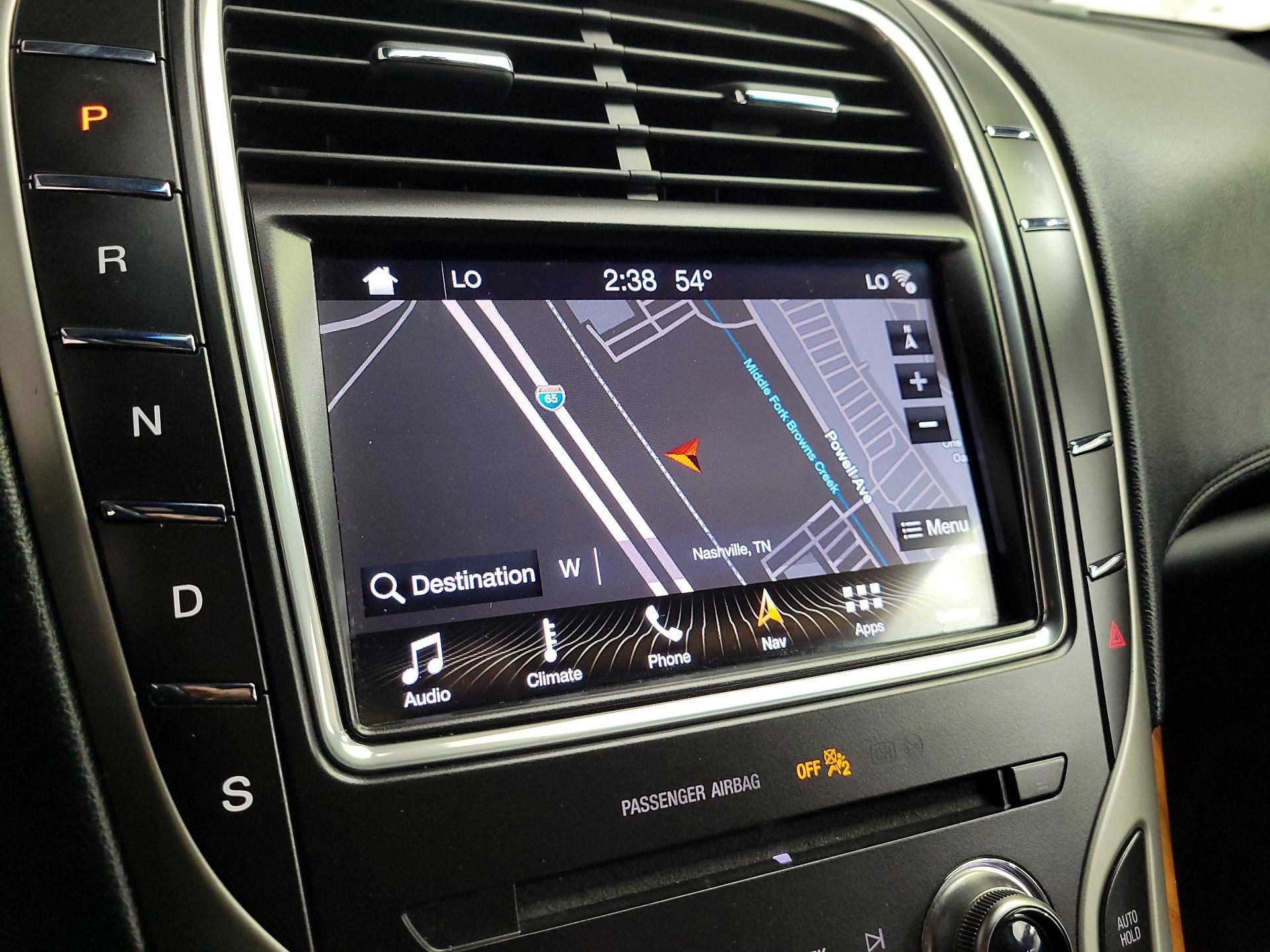 Thumbnail: 2019 Lincoln Nautilus - 14