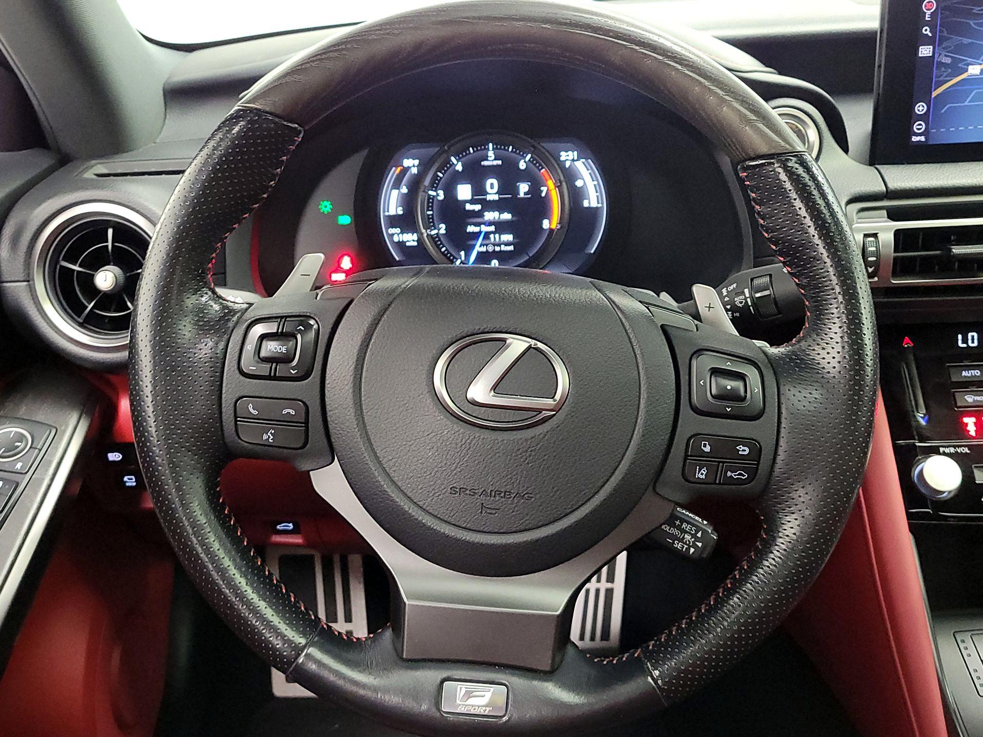 Thumbnail: 2022 Lexus IS - 10