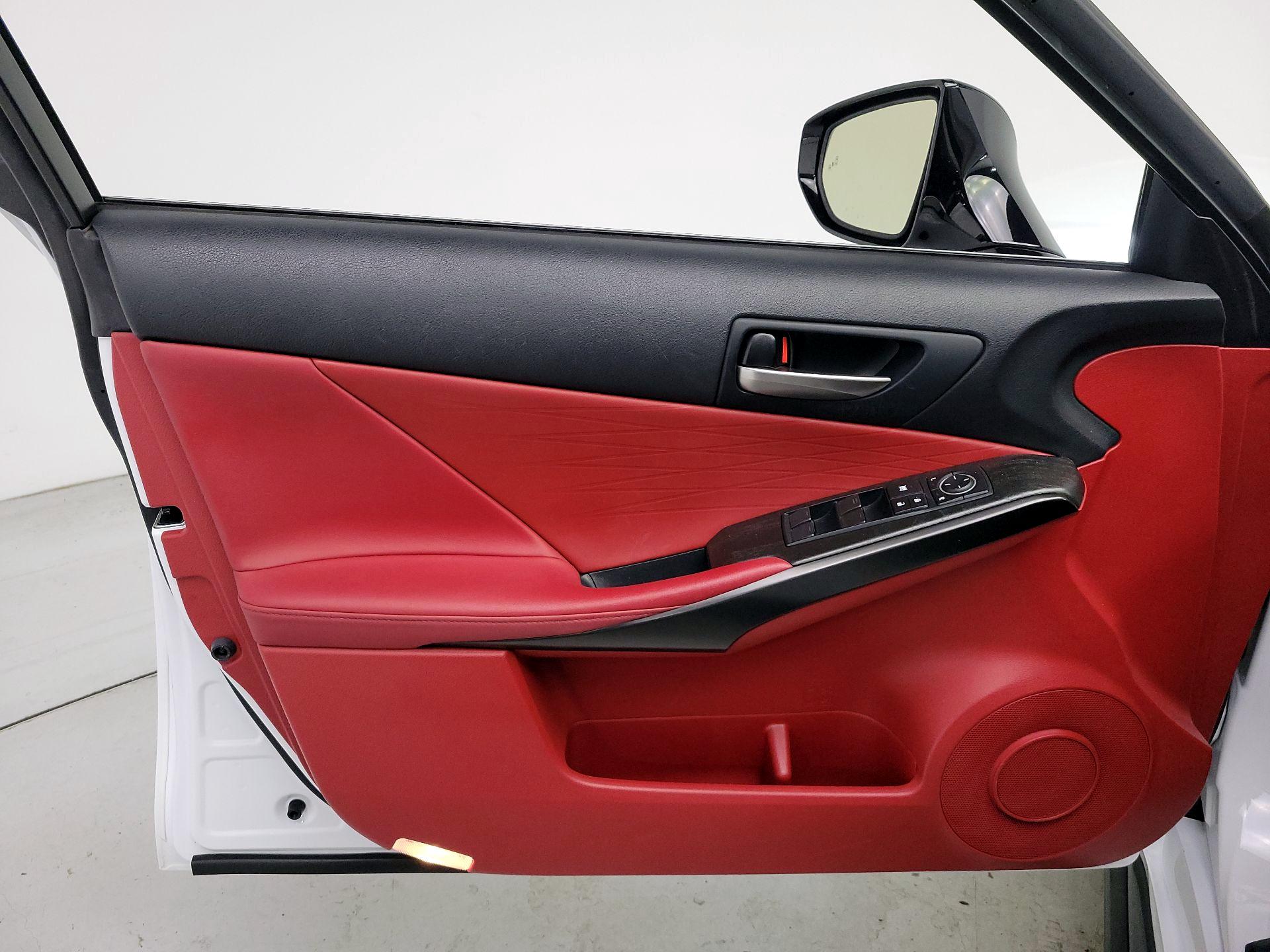 Thumbnail: 2022 Lexus IS - 12