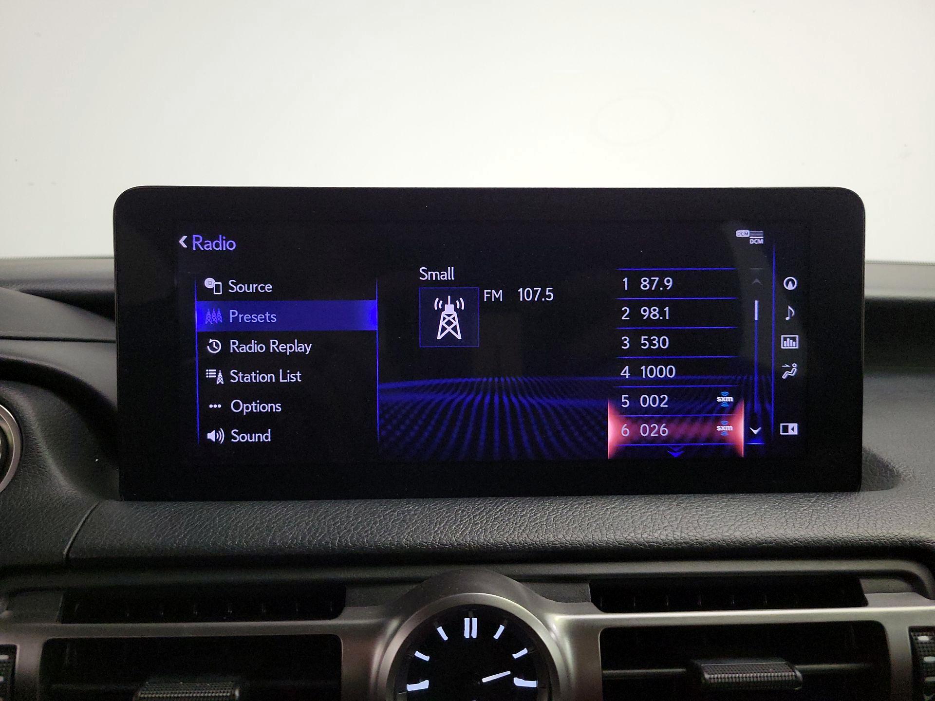 Thumbnail: 2022 Lexus IS - 16