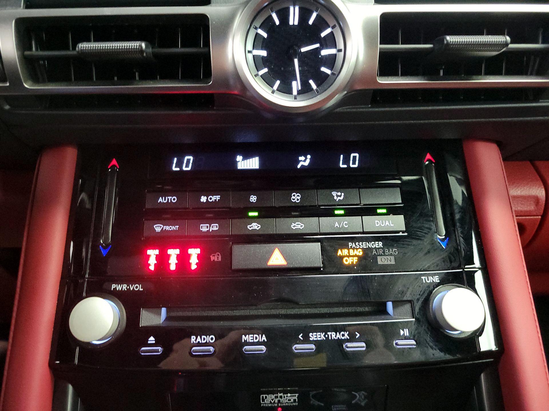 Thumbnail: 2022 Lexus IS - 17