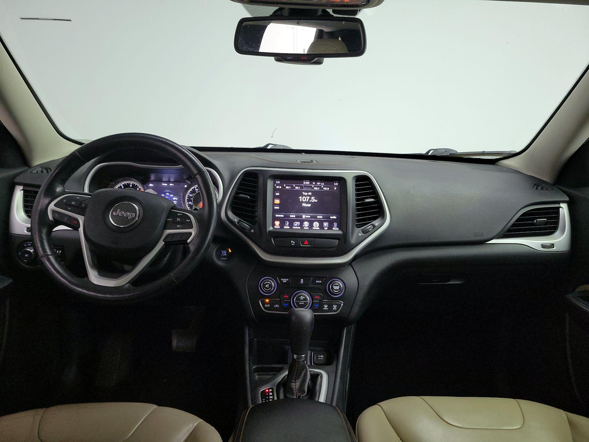 Thumbnail: 2016 Jeep Cherokee - 9