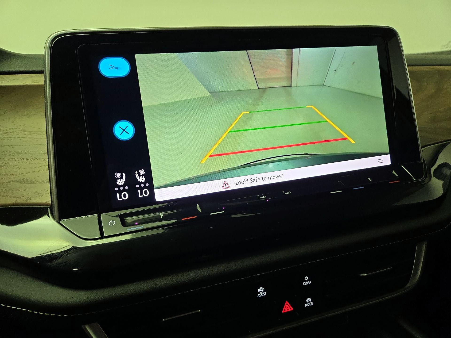 Thumbnail: 2025 Volkswagen Atlas - 14