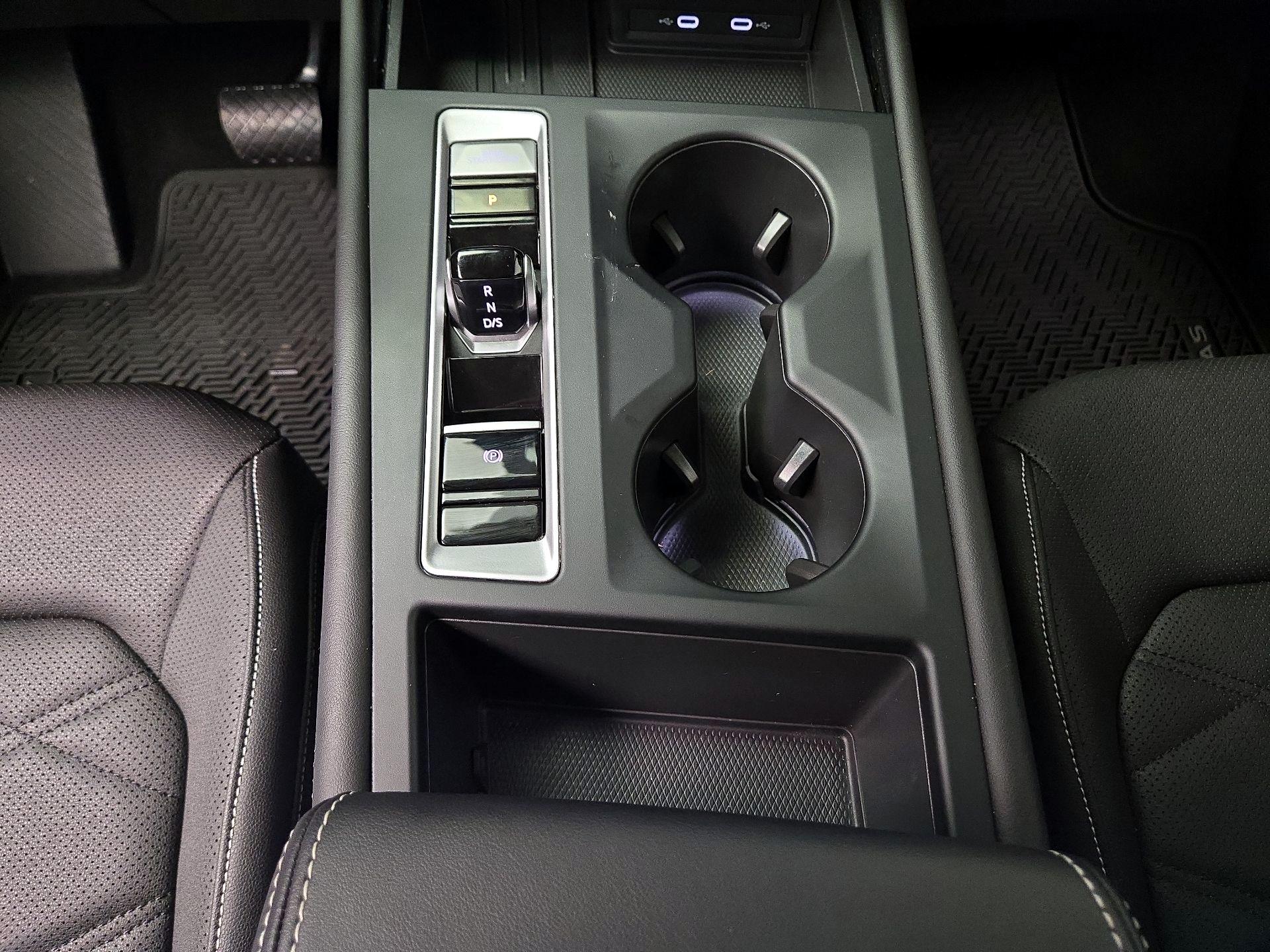 Thumbnail: 2025 Volkswagen Atlas - 17