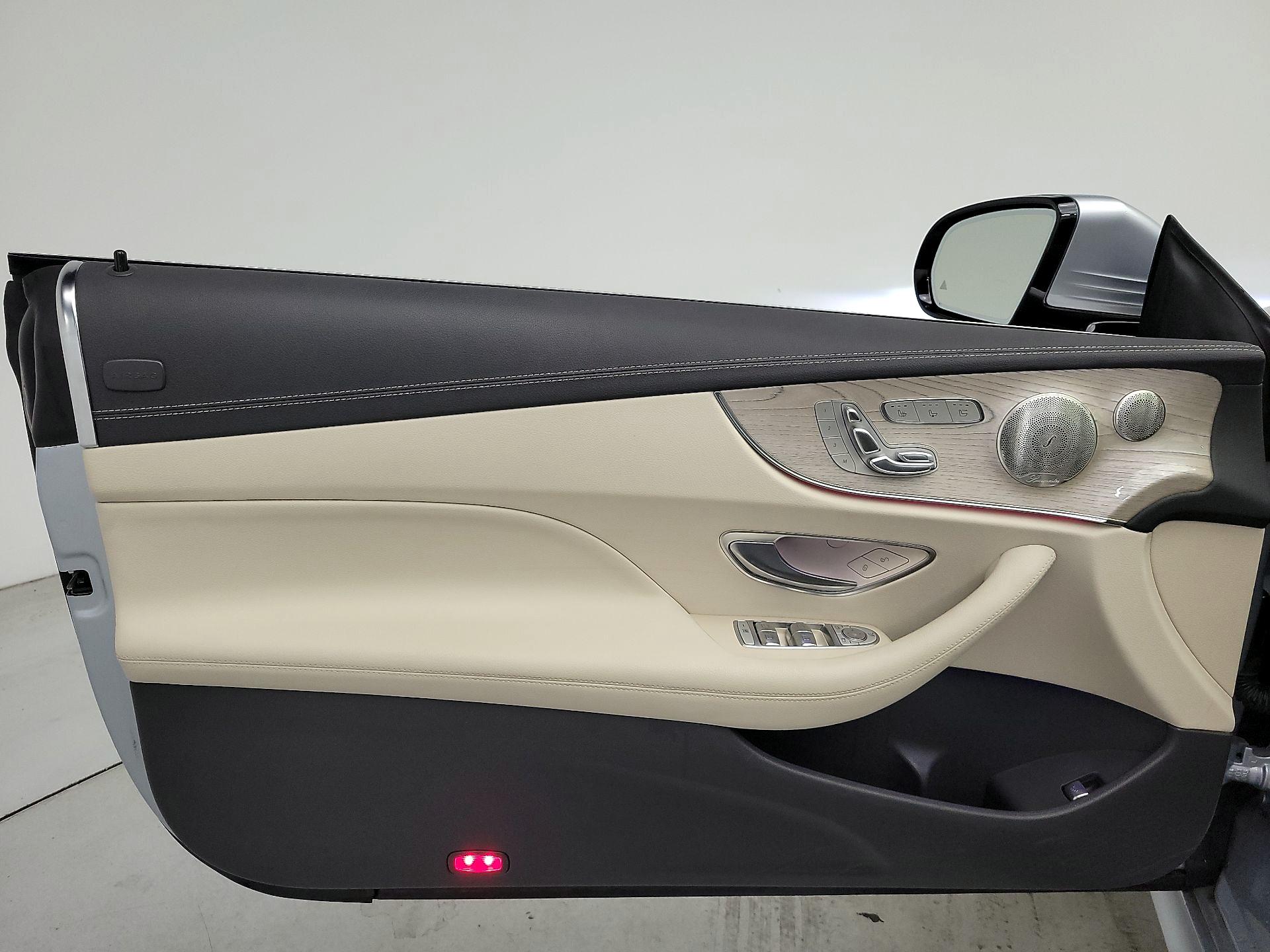 Thumbnail: 2022 Mercedes-Benz E-Class - 12