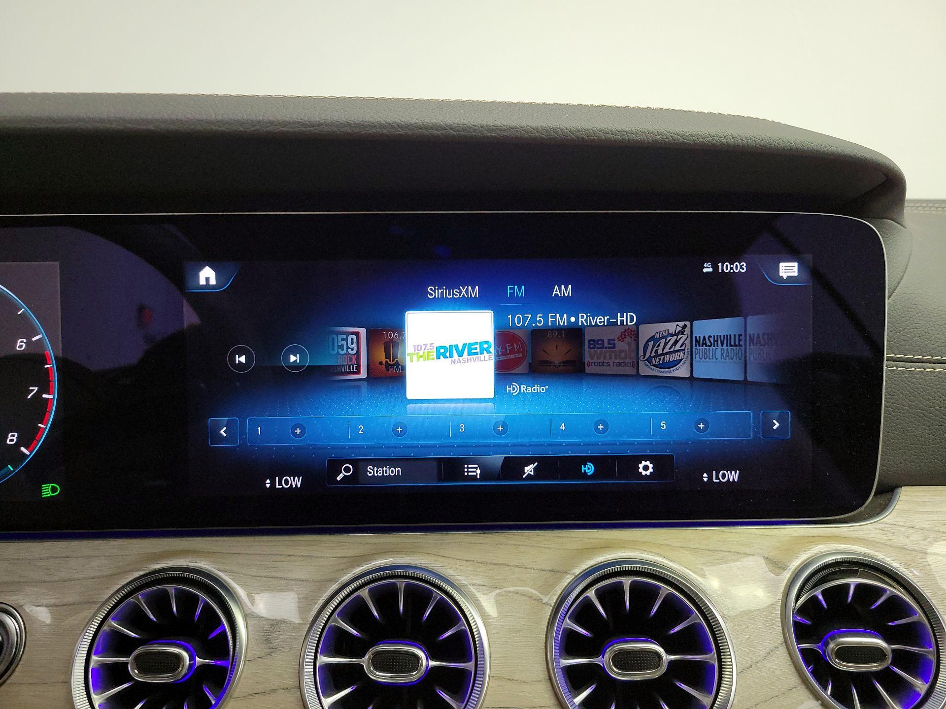 Thumbnail: 2022 Mercedes-Benz E-Class - 16