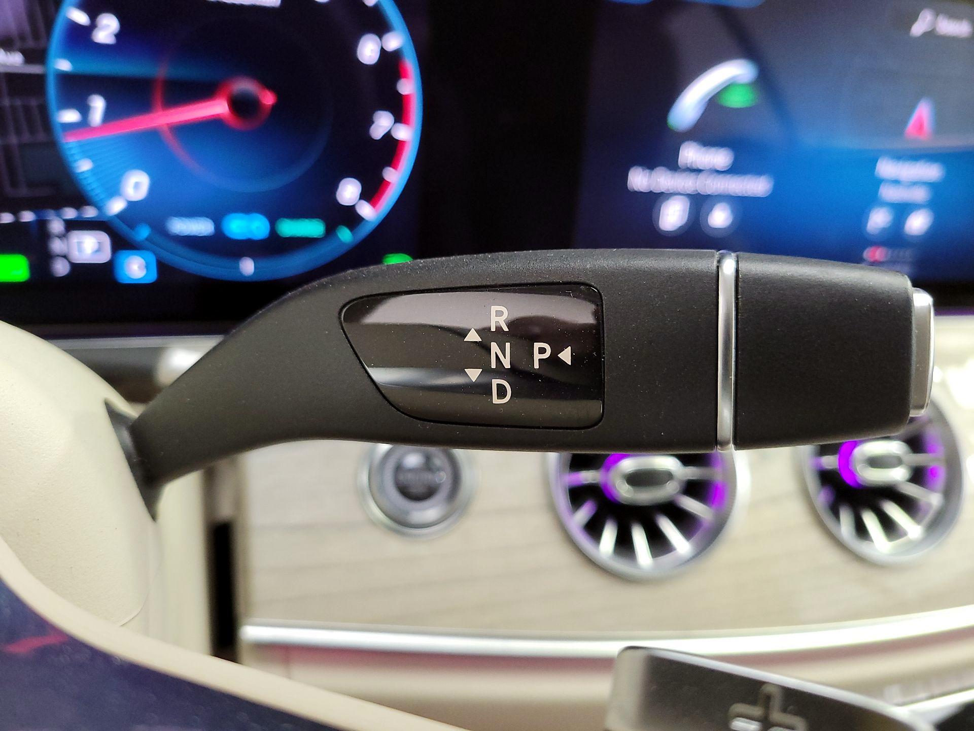 Thumbnail: 2022 Mercedes-Benz E-Class - 18