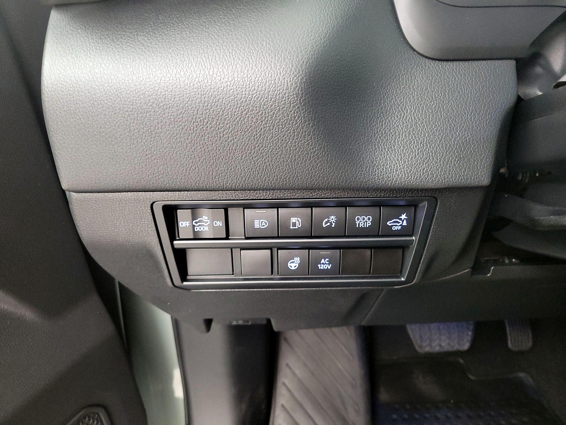 Thumbnail: 2024 Toyota Tundra - 13