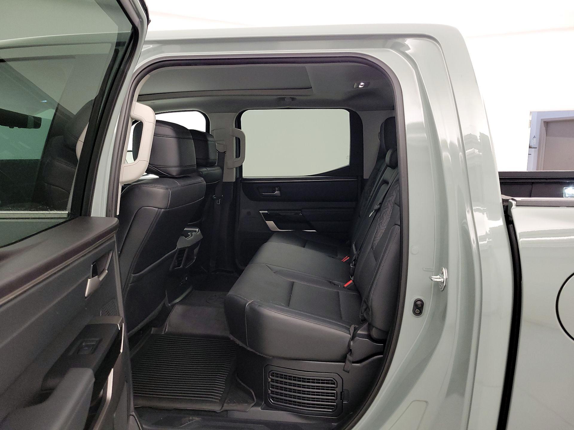 Thumbnail: 2024 Toyota Tundra - 19