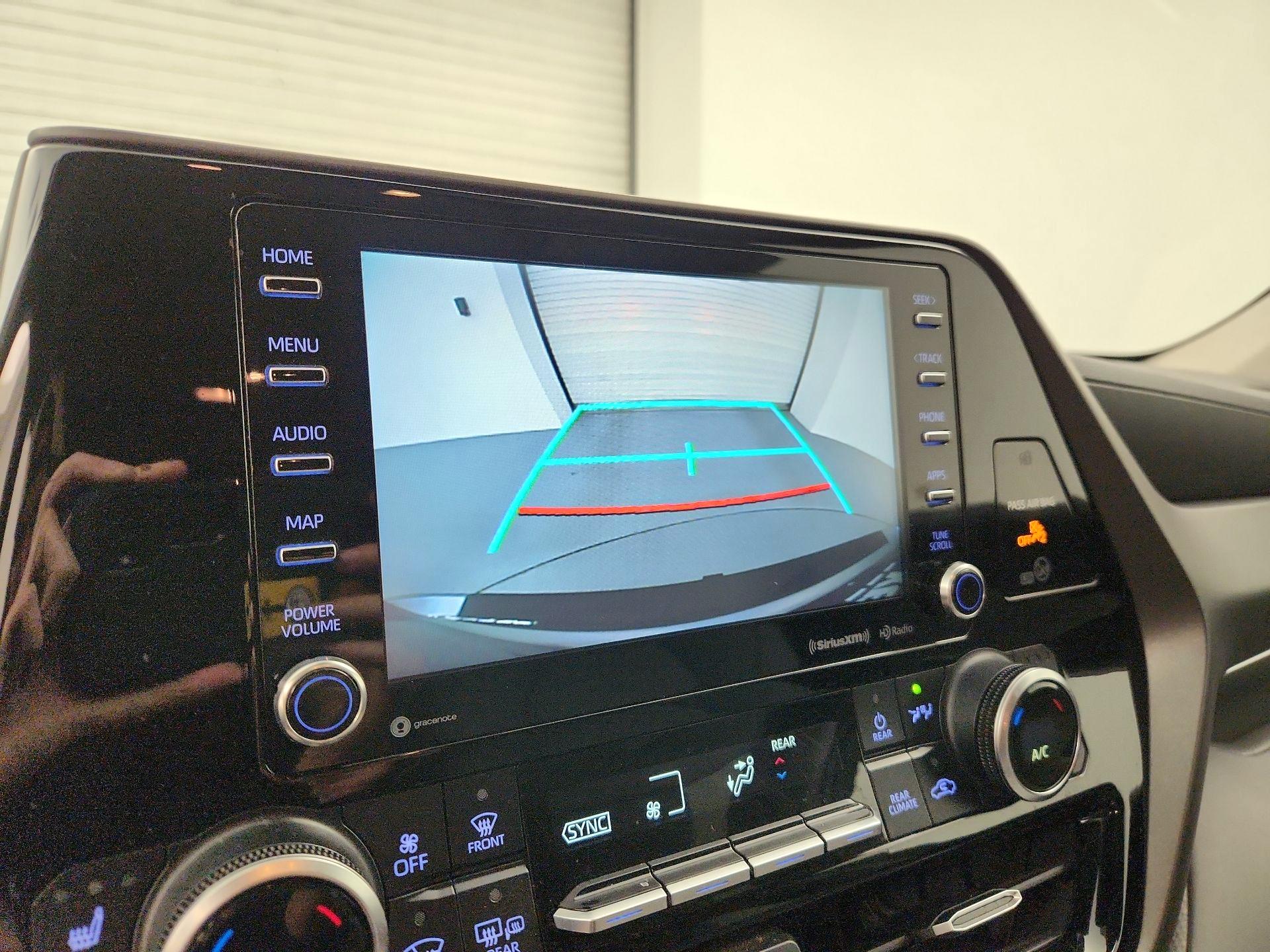 Thumbnail: 2020 Toyota Highlander - 14