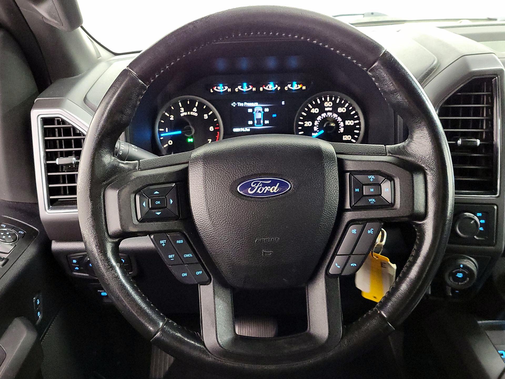 Thumbnail: 2017 Ford F-150 - 10
