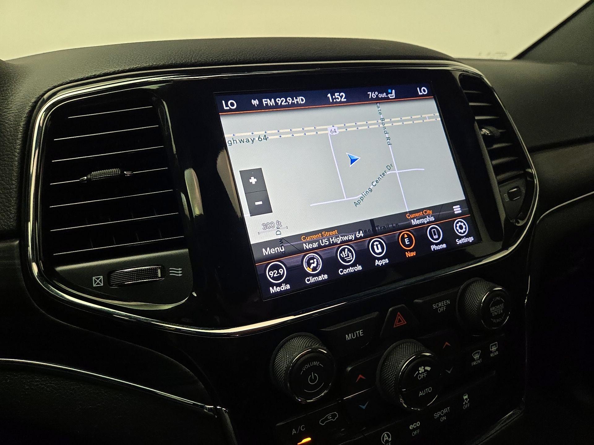 Thumbnail: 2021 Jeep Grand Cherokee - 14