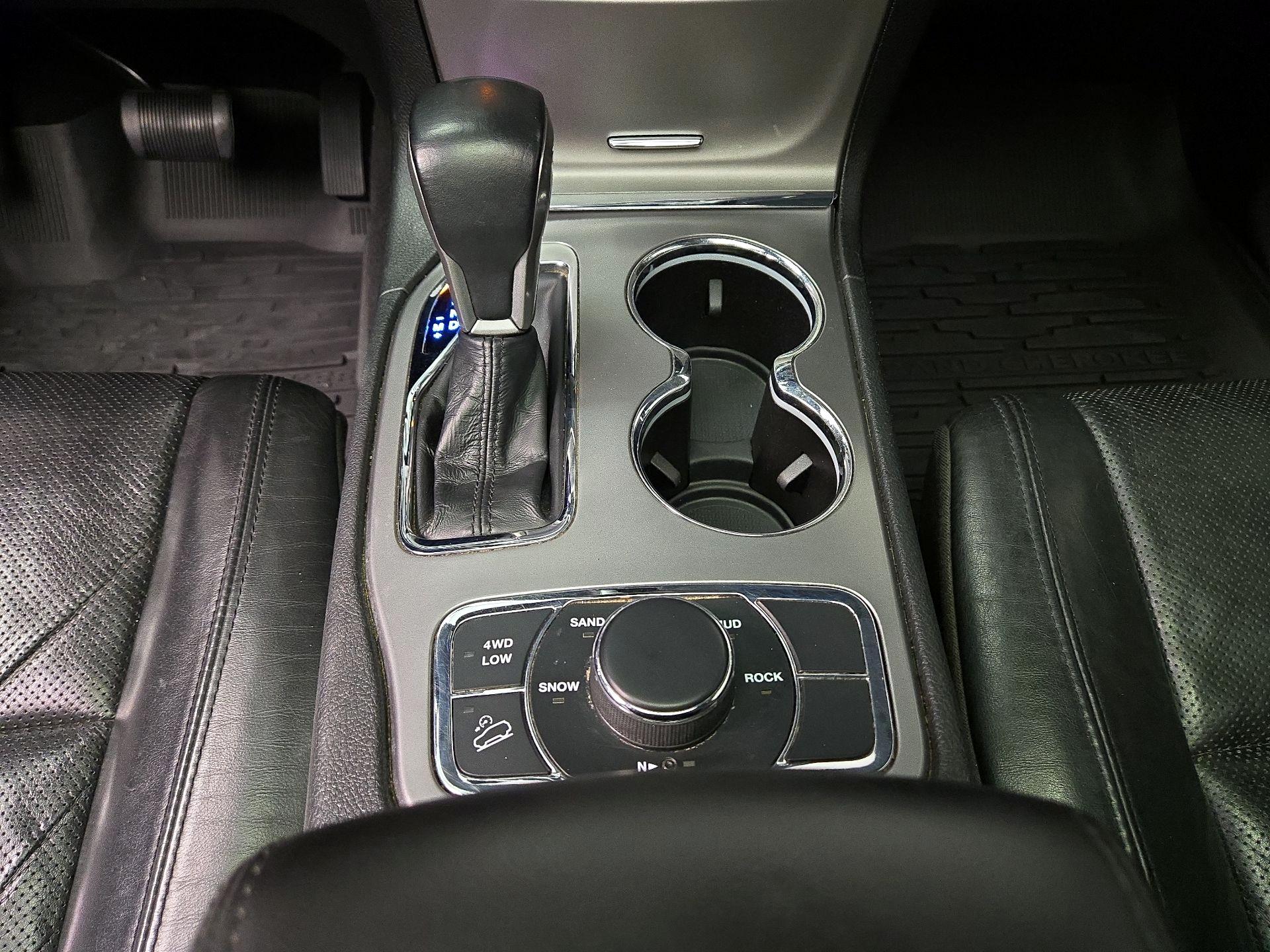 Thumbnail: 2021 Jeep Grand Cherokee - 18