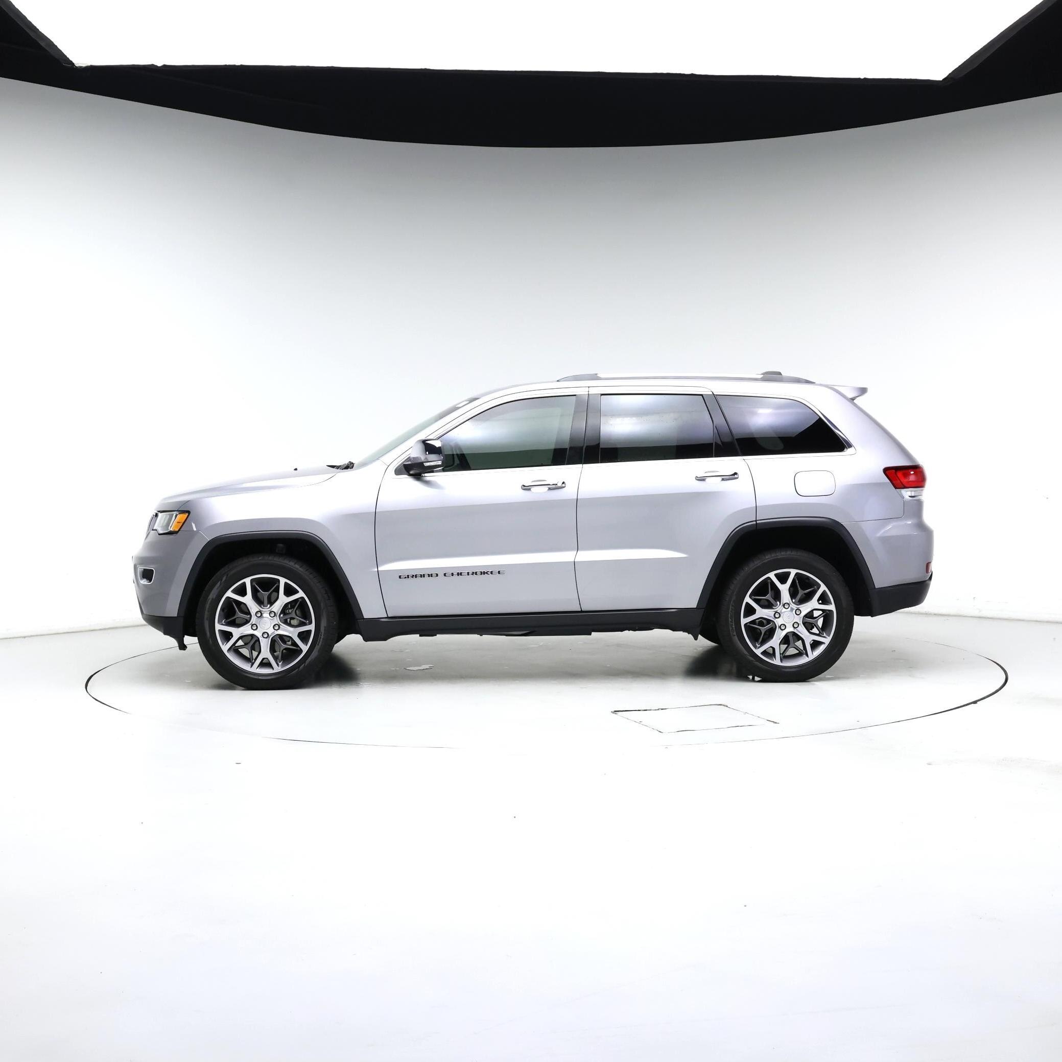 Thumbnail: 2021 Jeep Grand Cherokee - 3