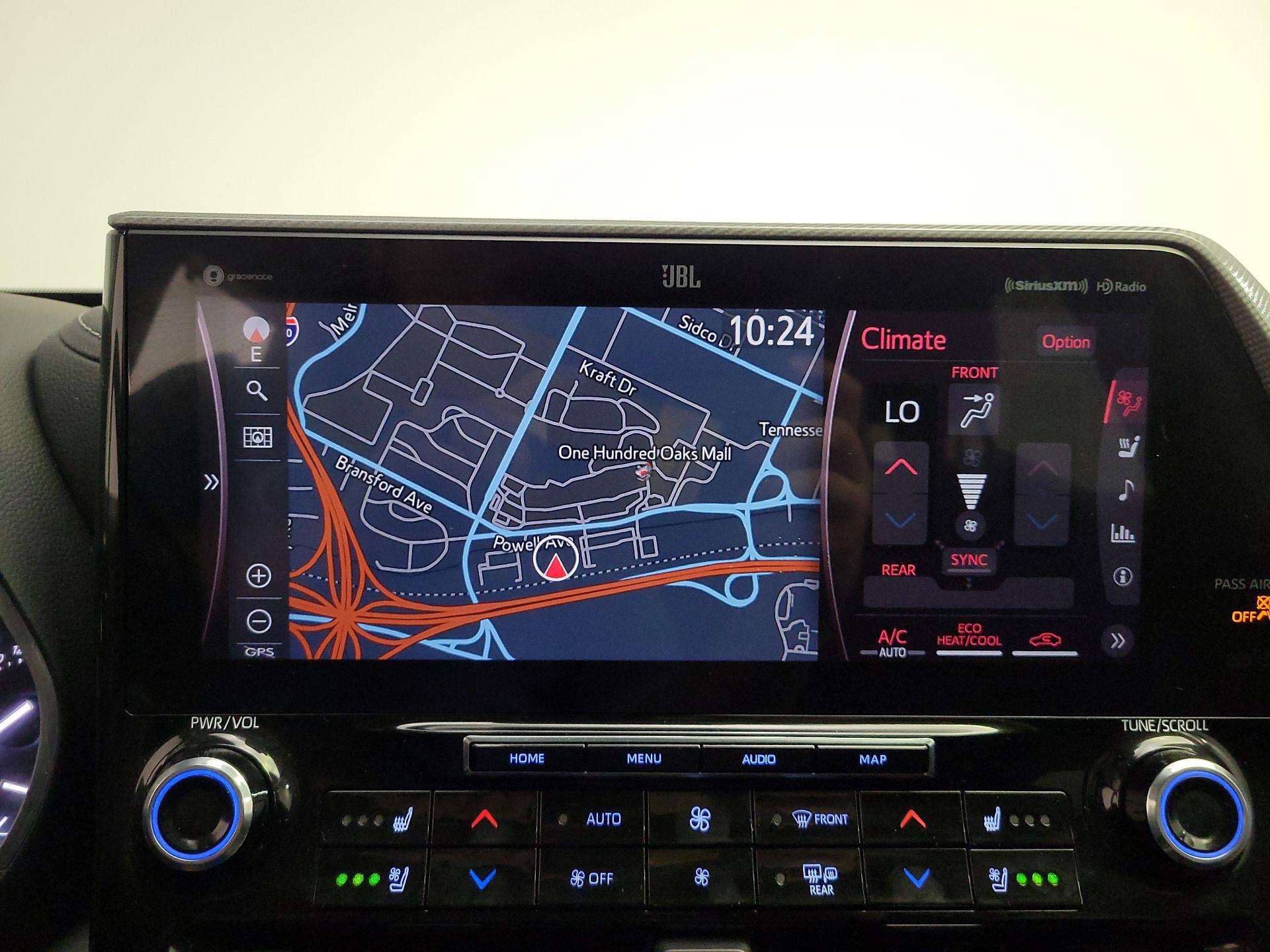 Thumbnail: 2021 Toyota Highlander - 14