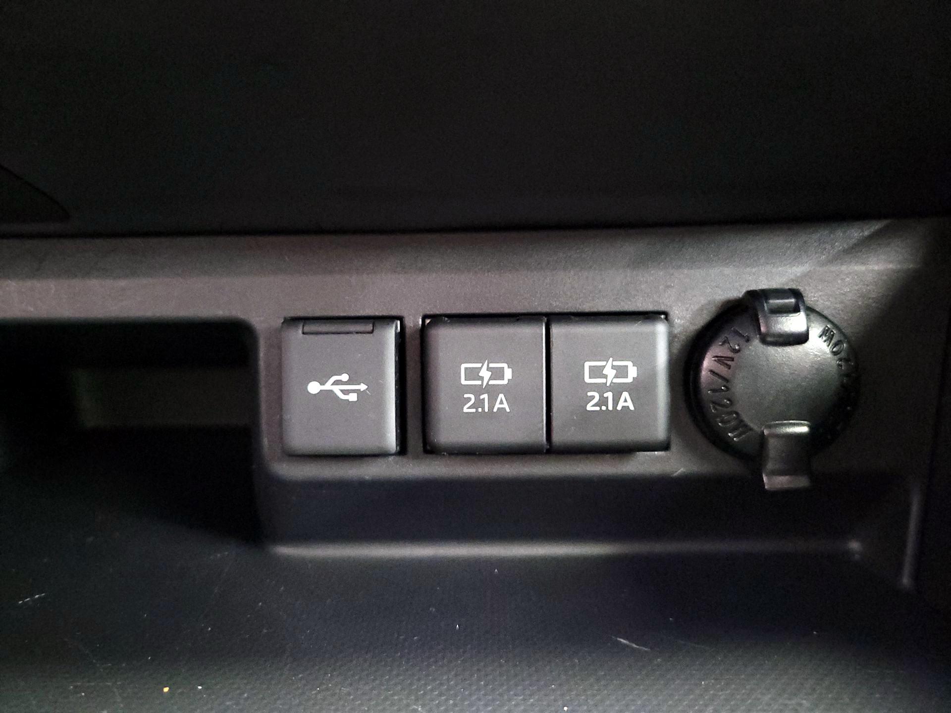 Thumbnail: 2021 Toyota Highlander - 19