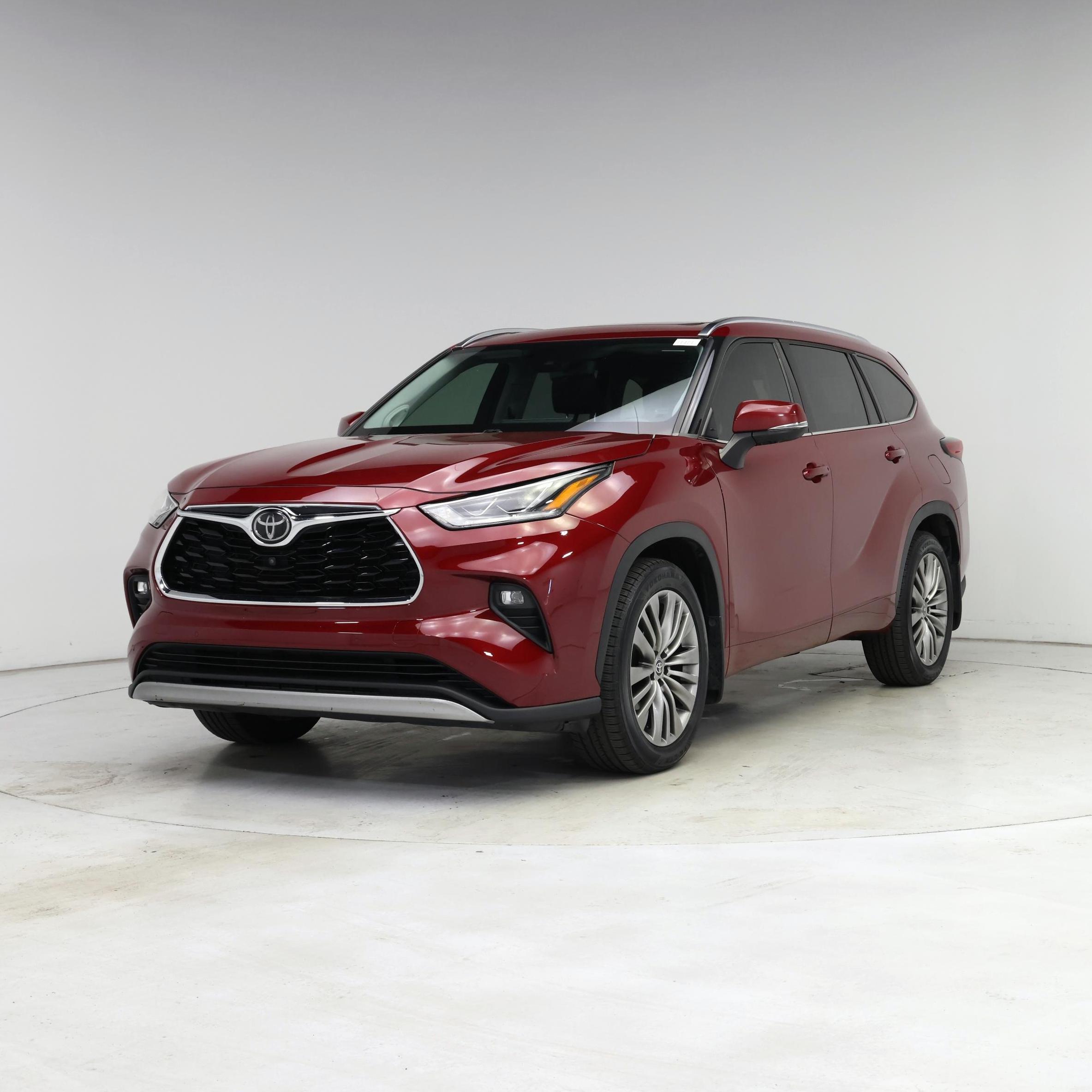 Thumbnail: 2021 Toyota Highlander - 4