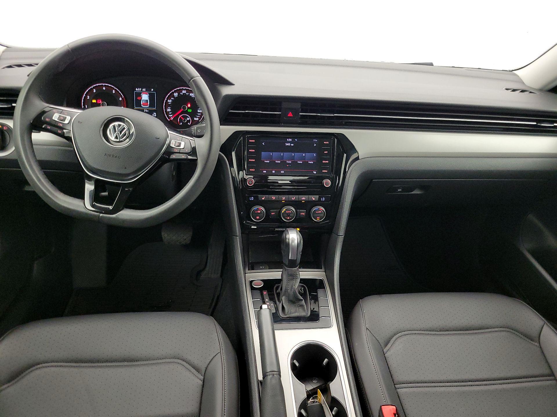 Thumbnail: 2021 Volkswagen Passat - 9