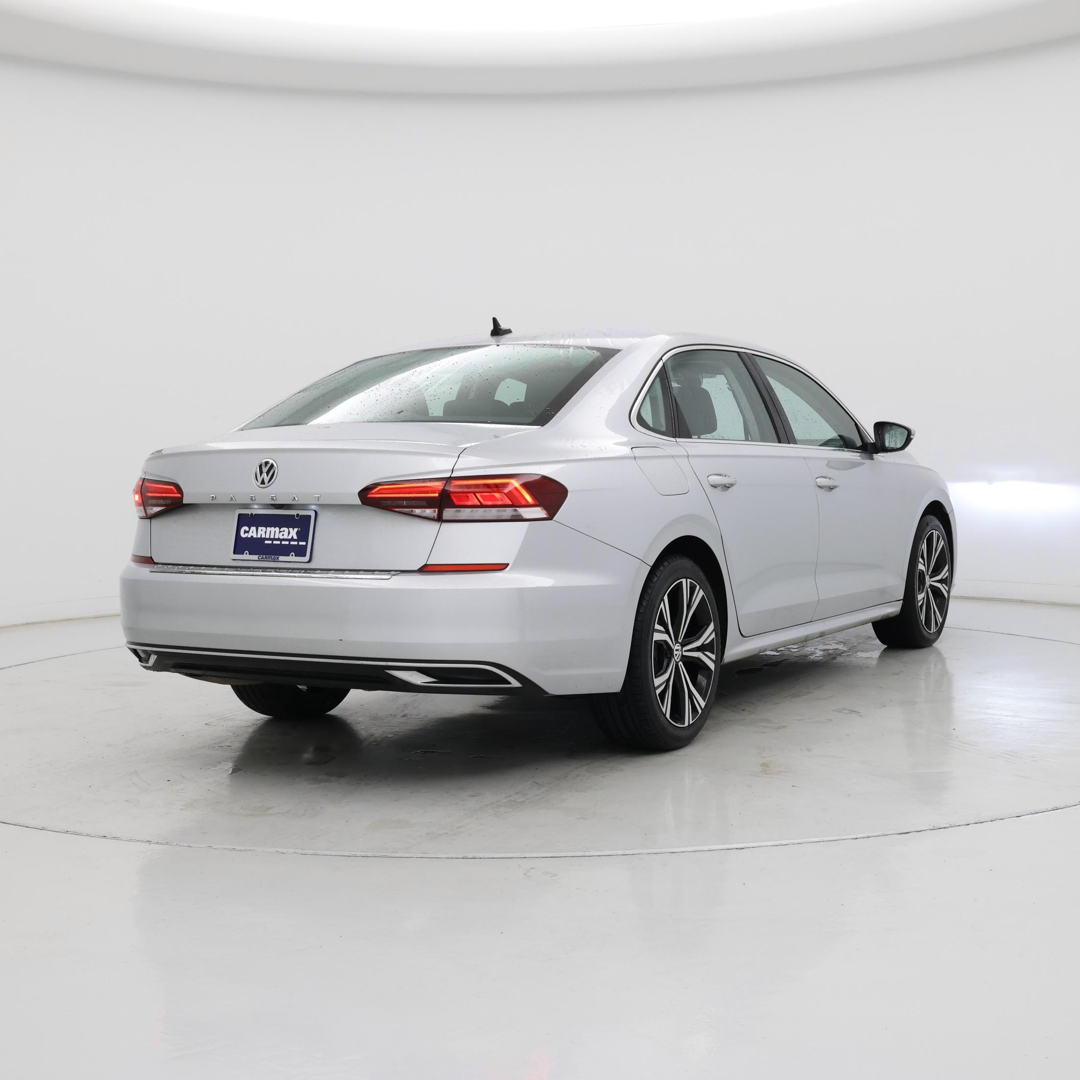 Thumbnail: 2021 Volkswagen Passat - 8