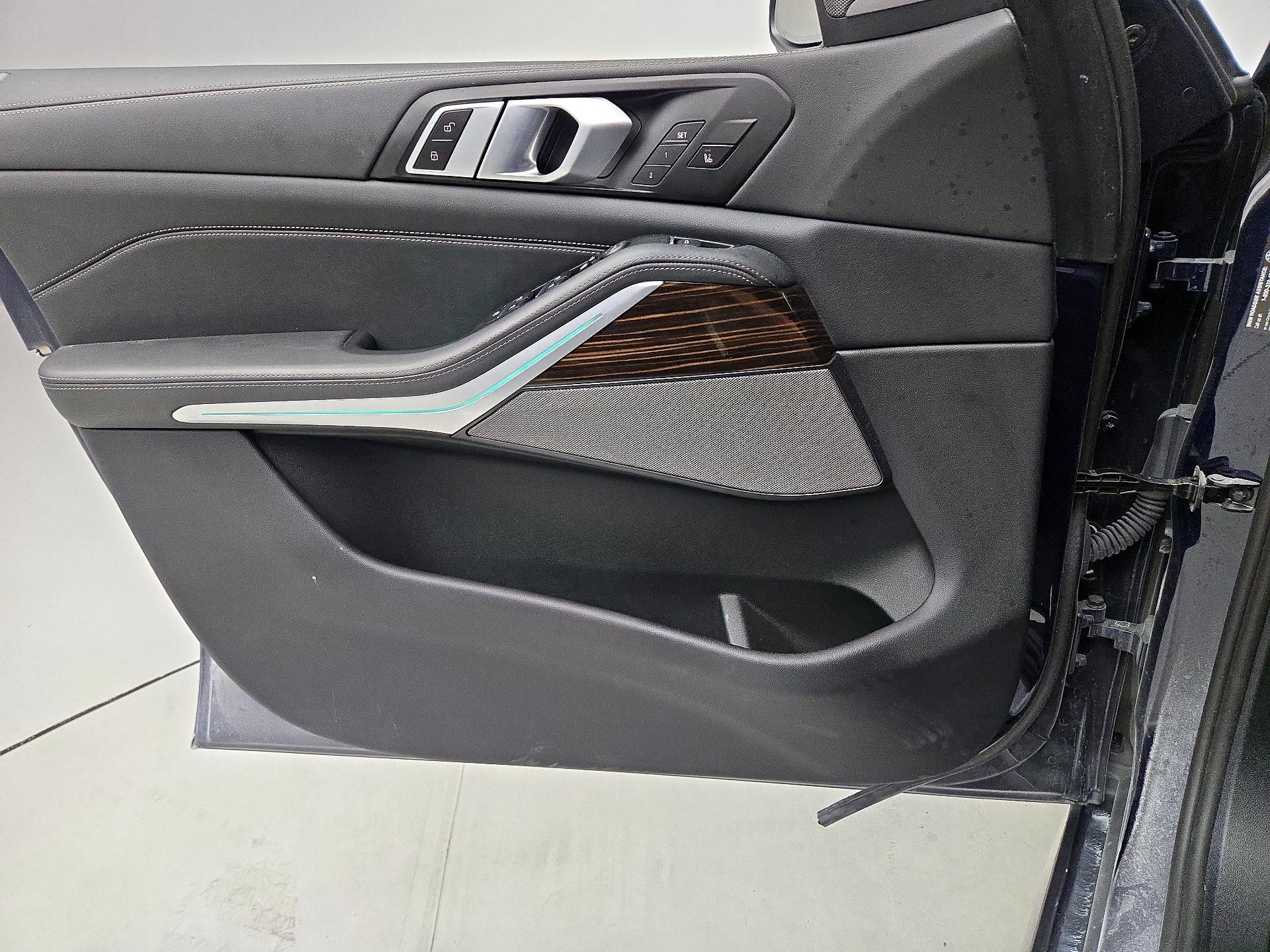 Thumbnail: 2025 BMW X5 - 12