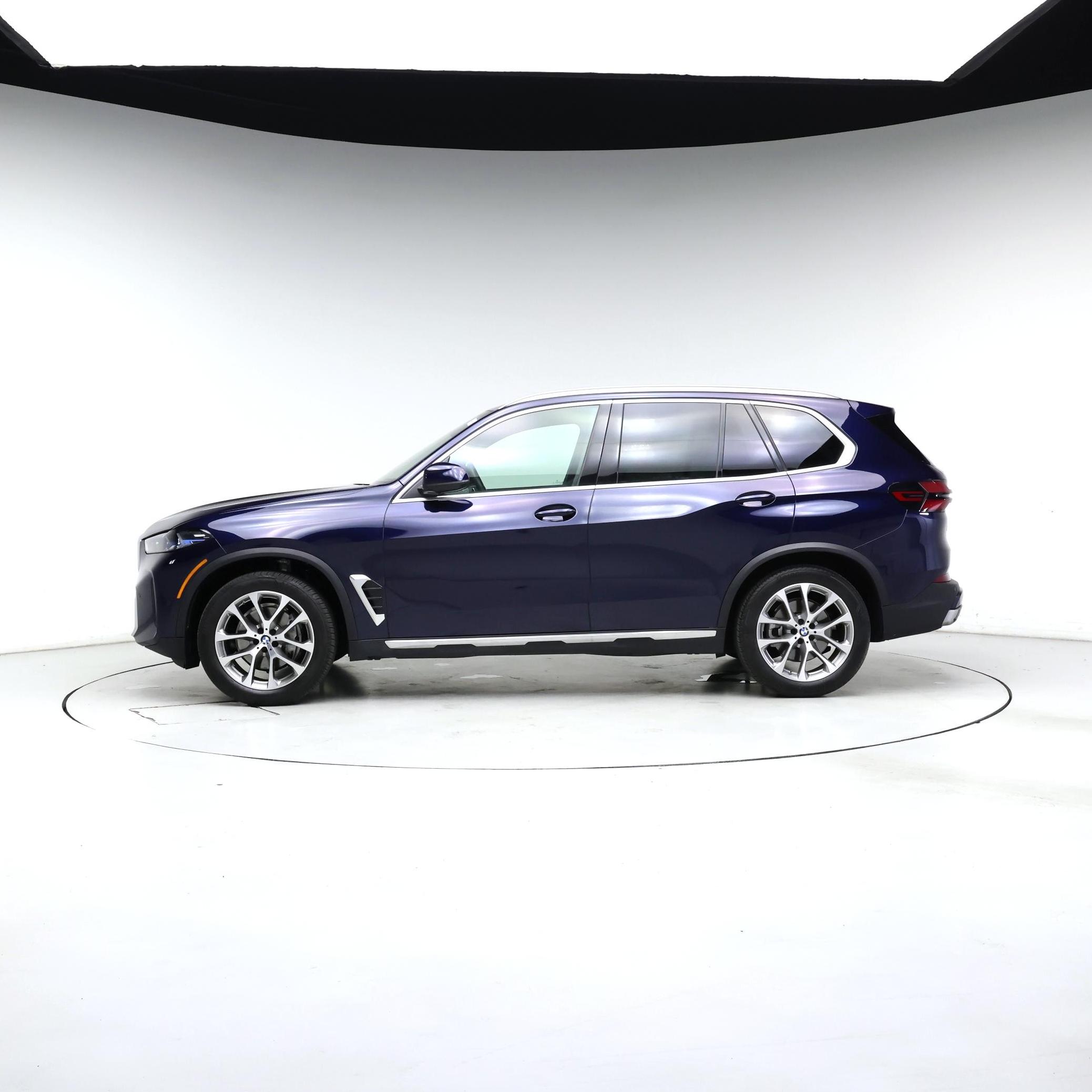 Thumbnail: 2025 BMW X5 - 3