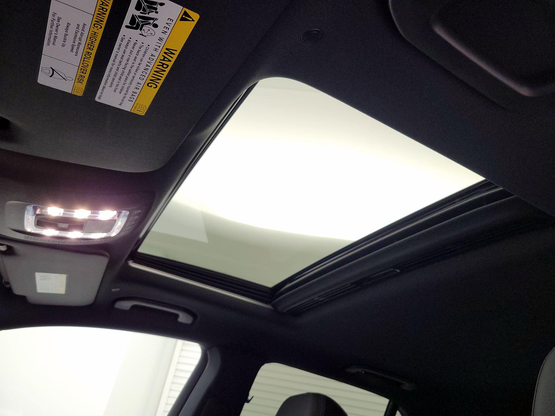 Thumbnail: 2025 Mercedes-Benz GLE - 20