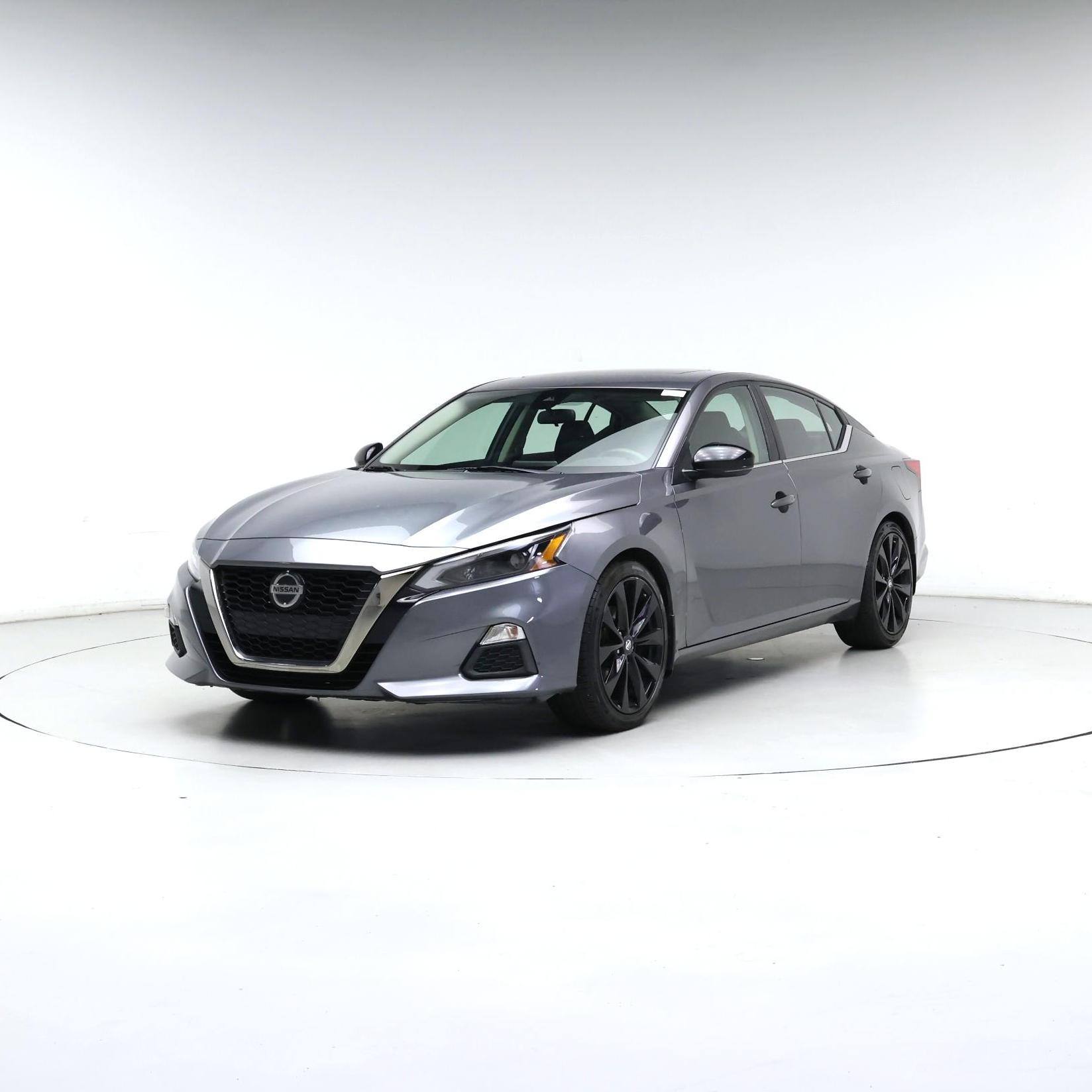 Thumbnail: 2020 Nissan Altima - 4