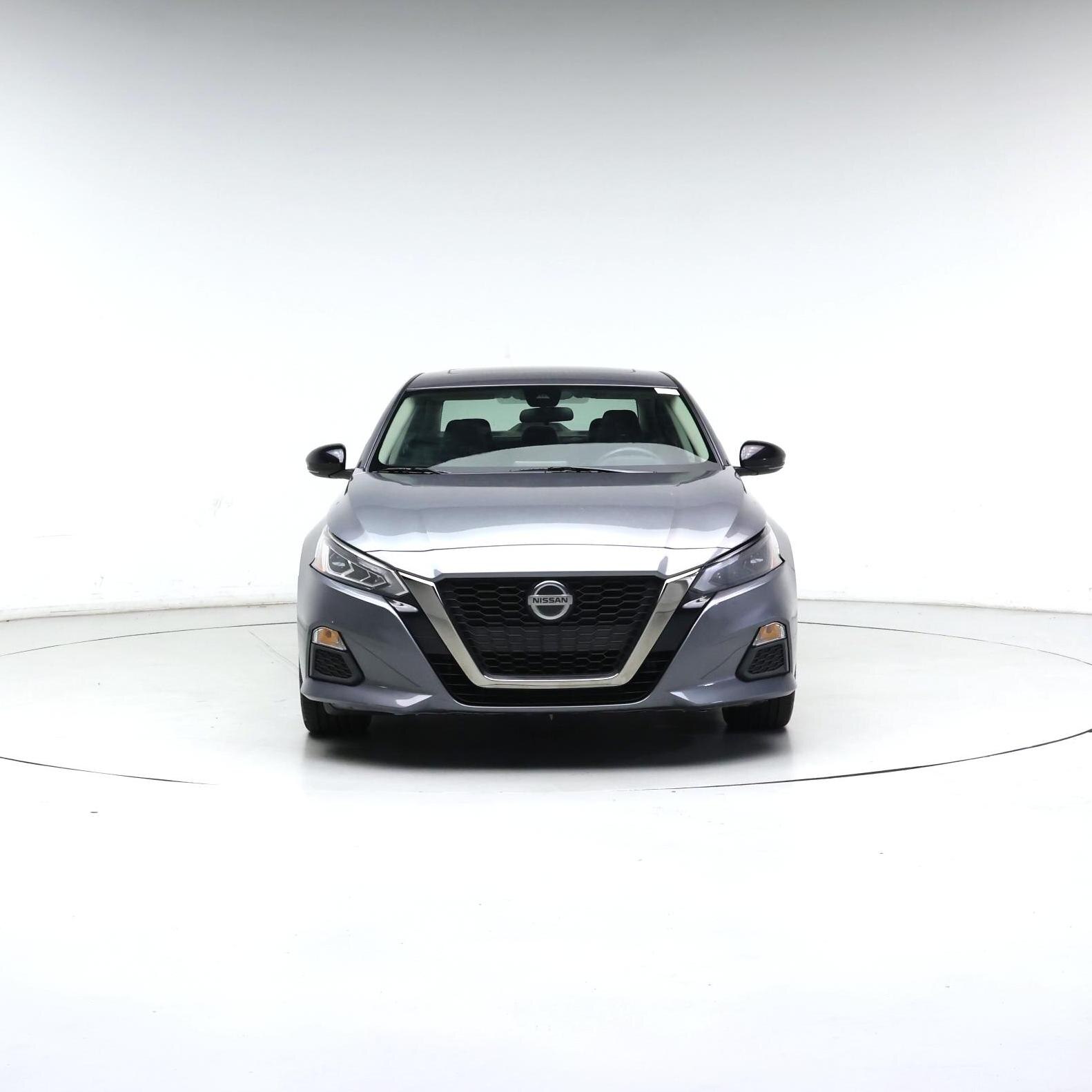 Thumbnail: 2020 Nissan Altima - 5
