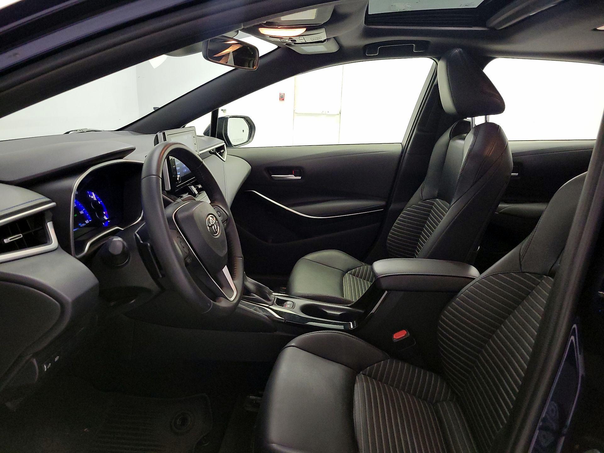 Thumbnail: 2021 Toyota Corolla - 11