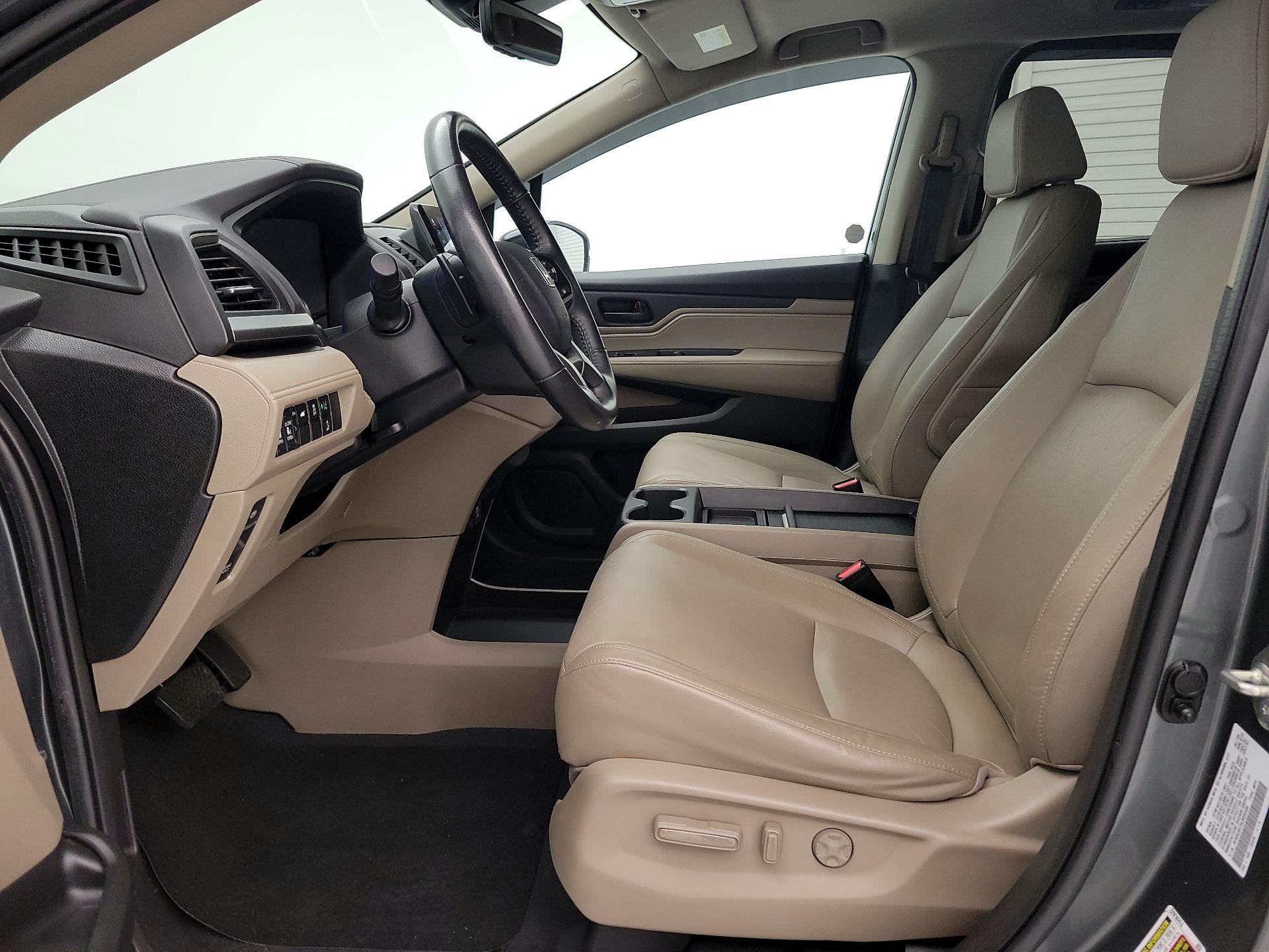 Thumbnail: 2020 Honda Odyssey - 11