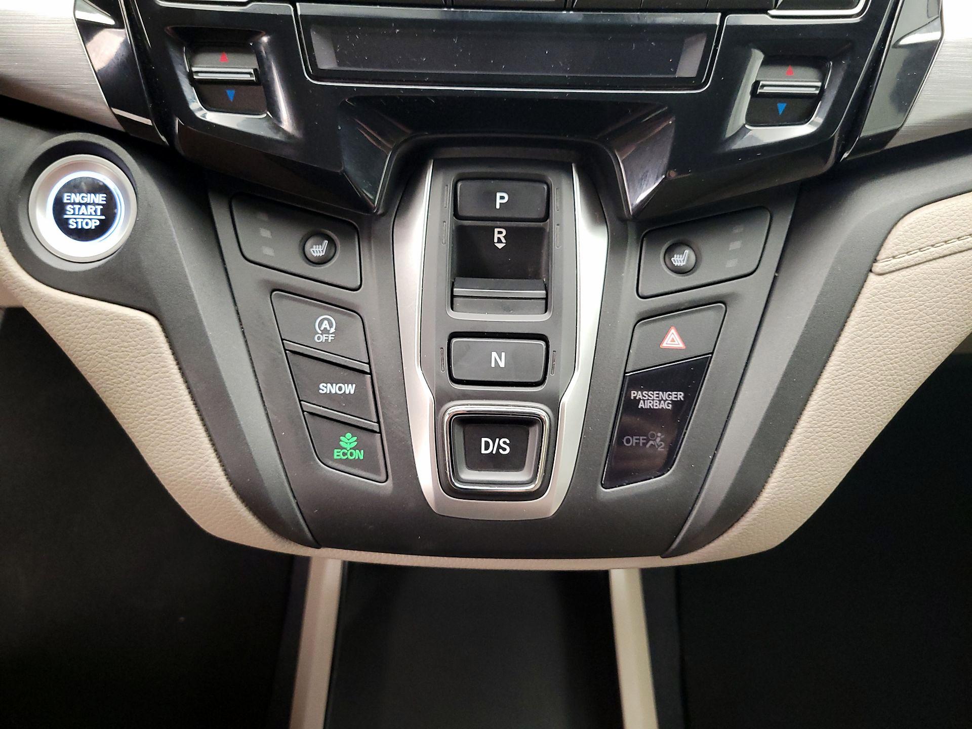 Thumbnail: 2020 Honda Odyssey - 17
