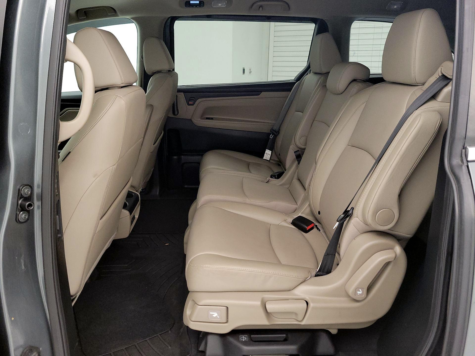 Thumbnail: 2020 Honda Odyssey - 20