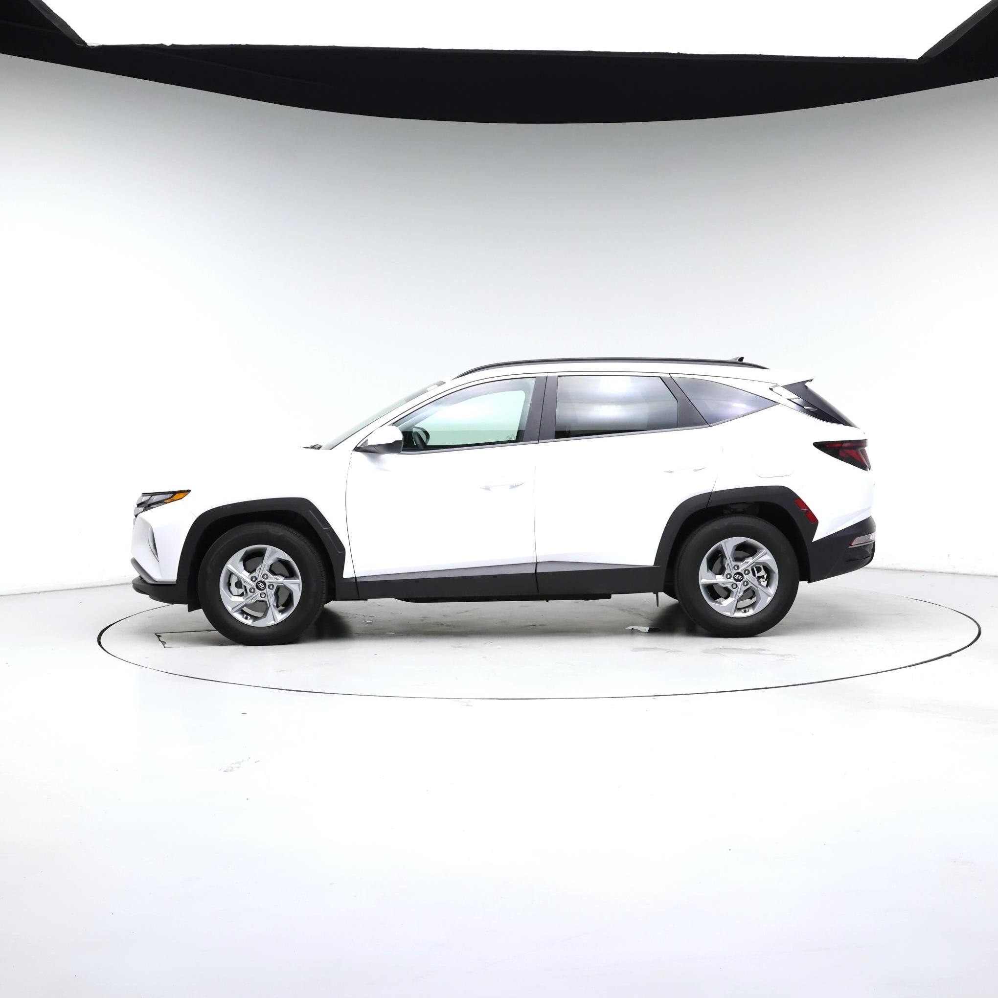 Thumbnail: 2024 Hyundai Tucson - 3