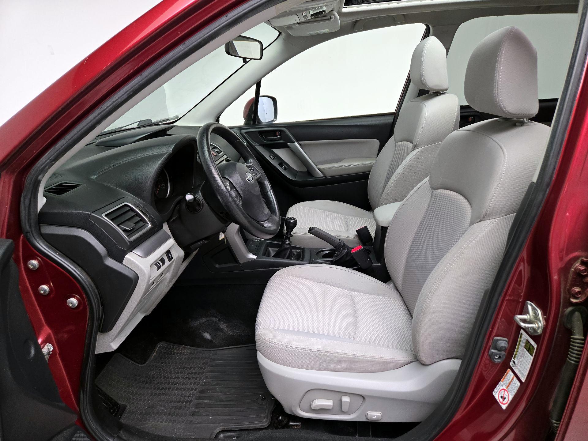 Thumbnail: 2016 Subaru Forester - 11