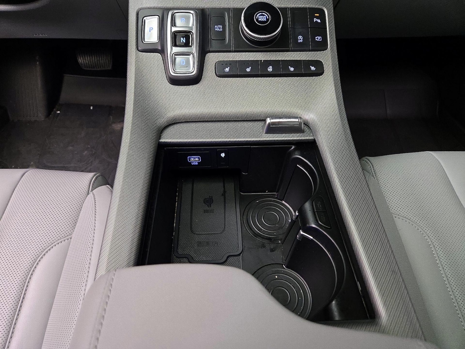 2024 Hyundai Palisade SEL - Photo 19