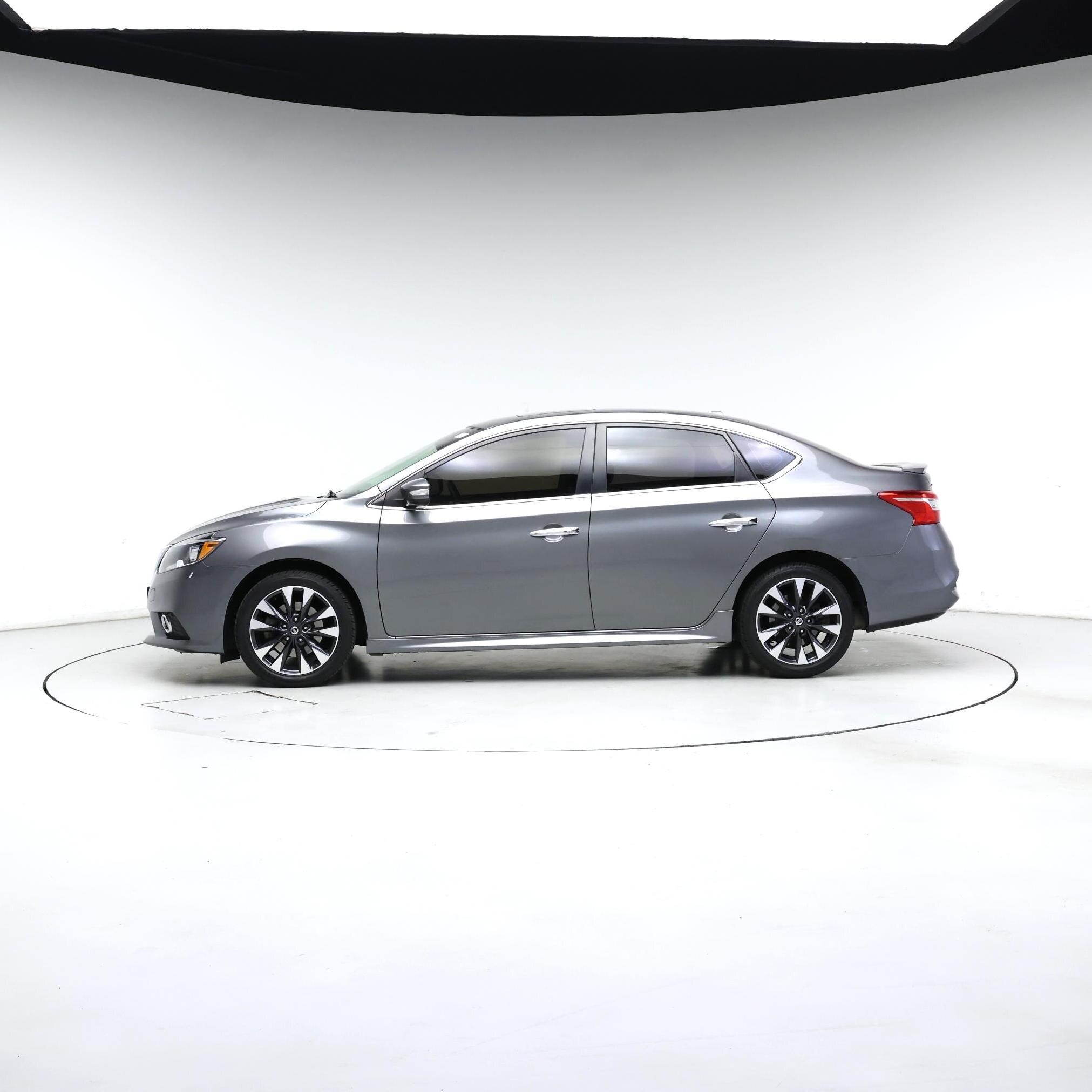 Thumbnail: 2019 Nissan Sentra - 3