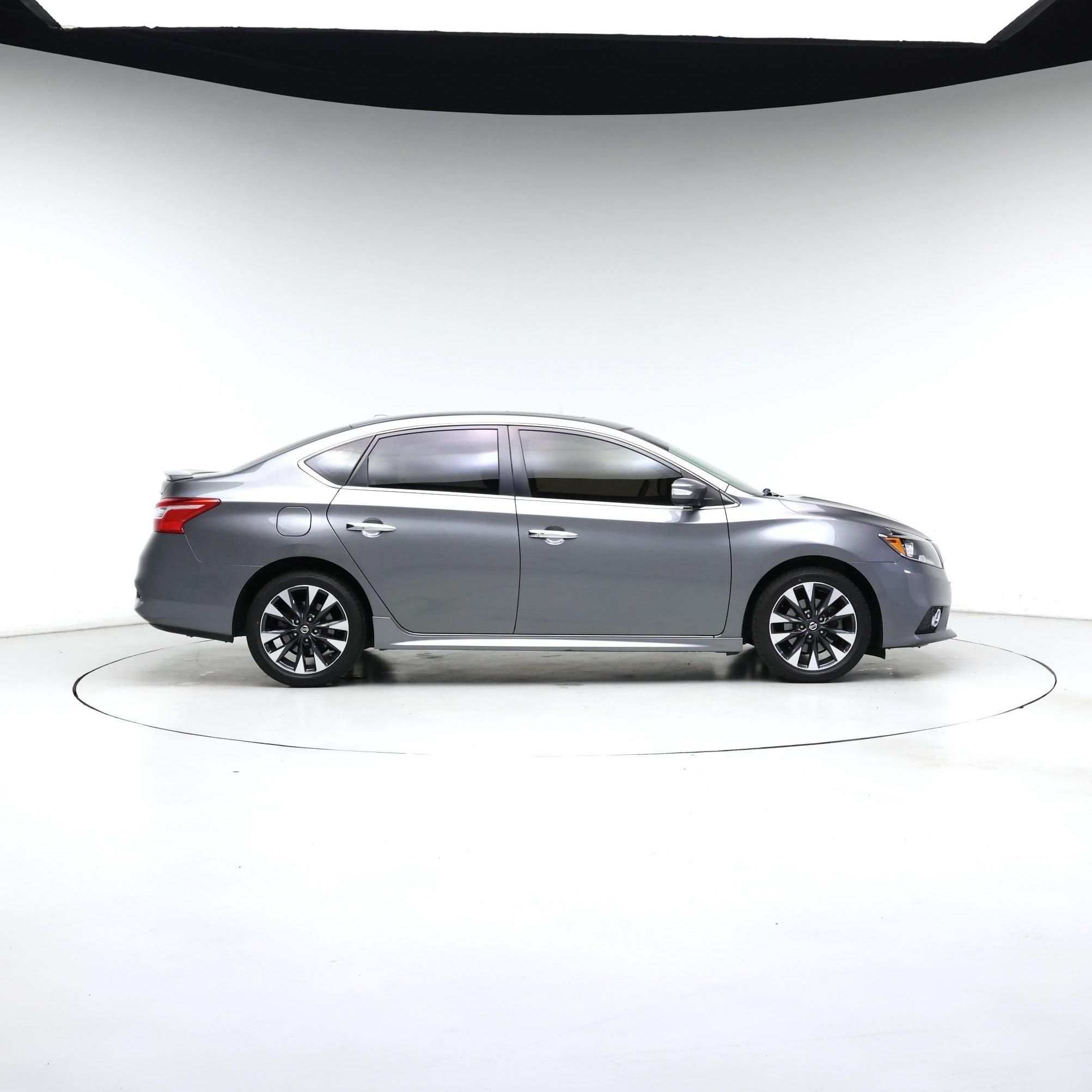 Thumbnail: 2019 Nissan Sentra - 7