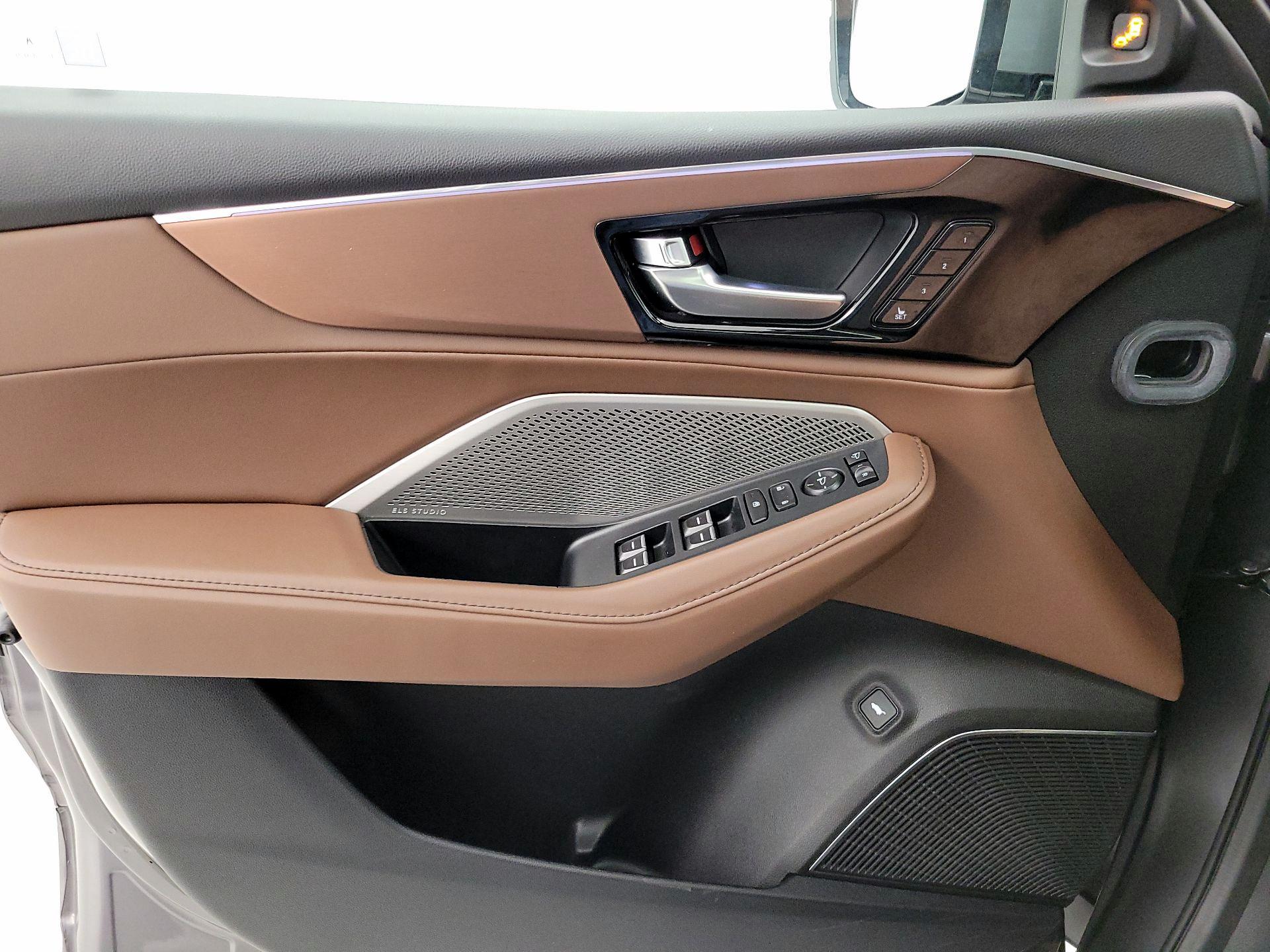 Thumbnail: 2024 Acura MDX - 12