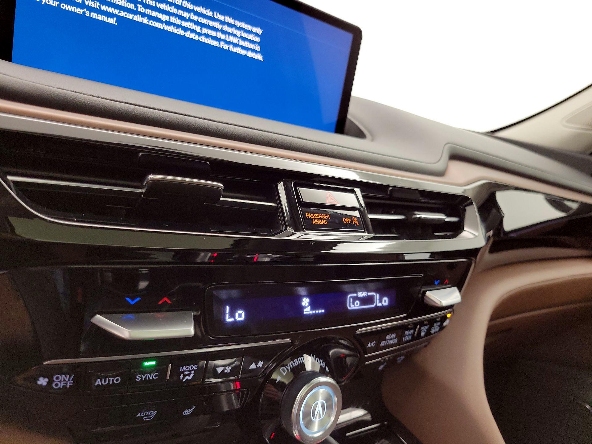 Thumbnail: 2024 Acura MDX - 17