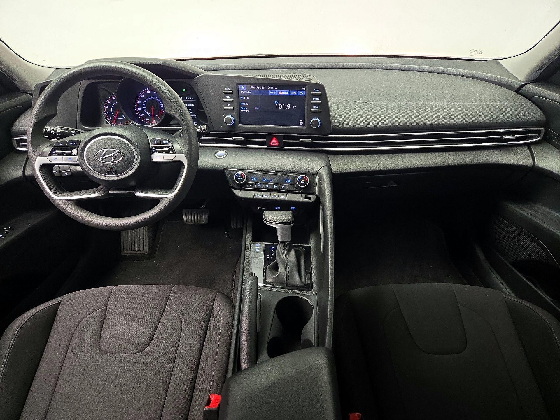 Thumbnail: 2023 Hyundai Elantra - 9