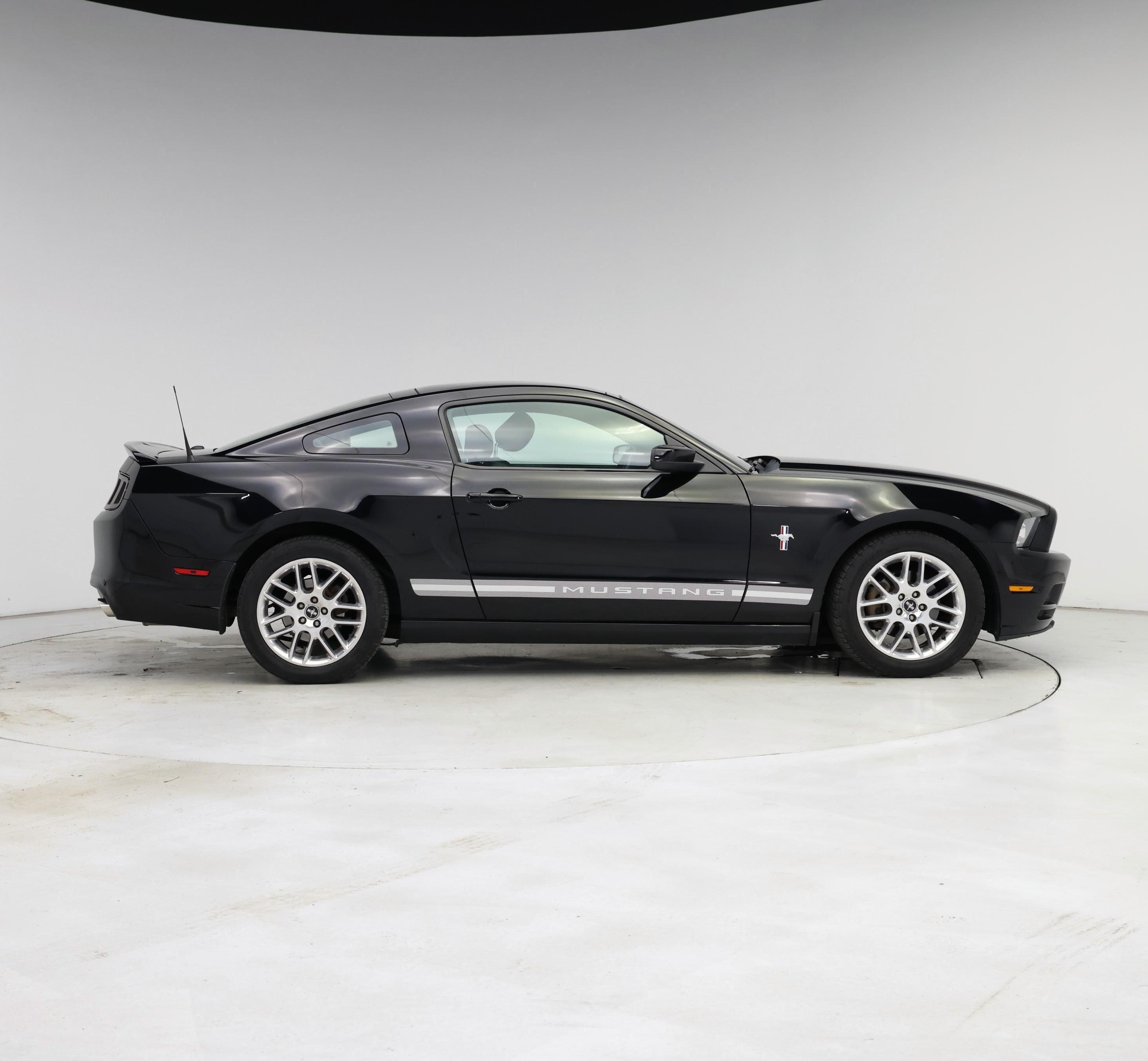 Thumbnail: 2014 Ford Mustang - 7