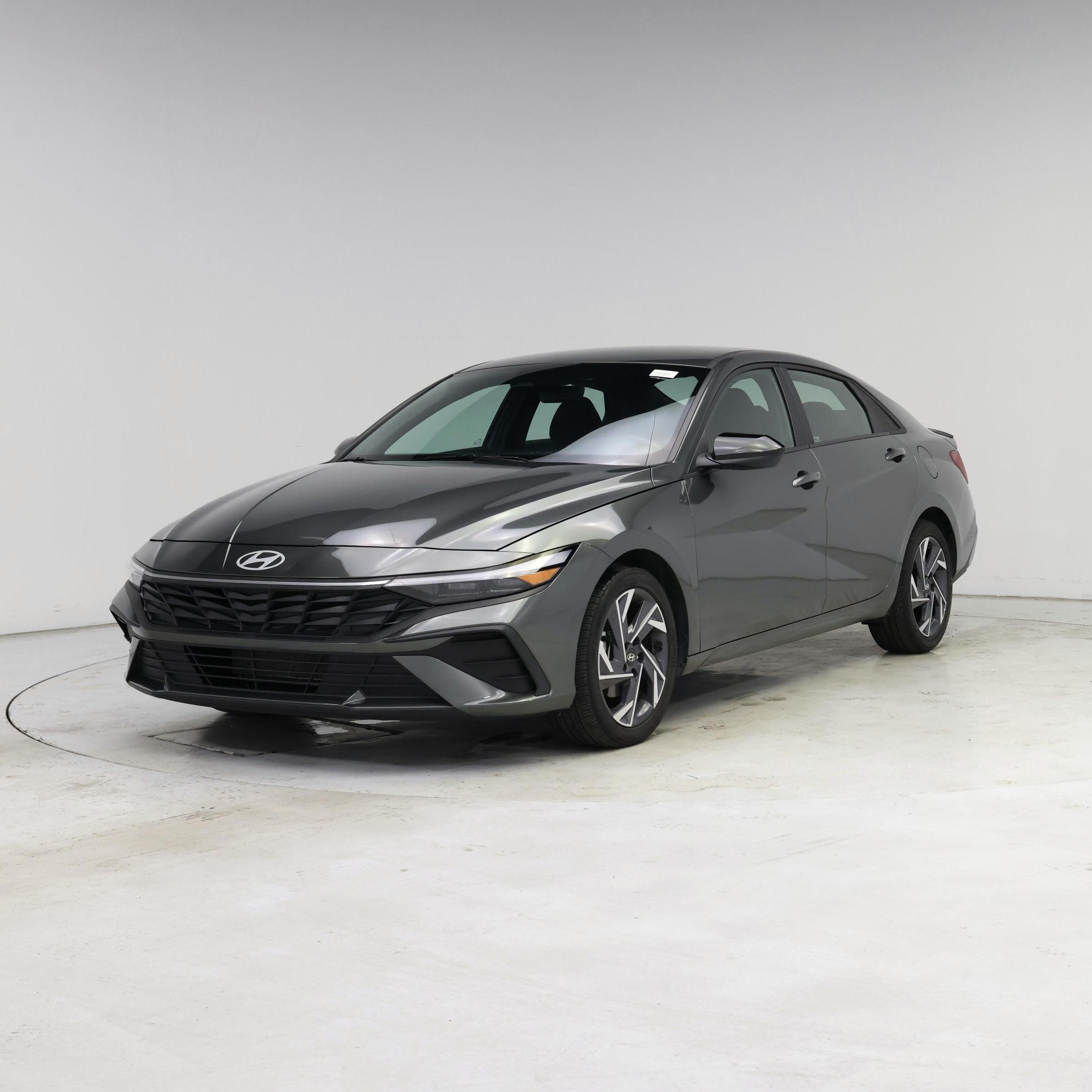 Thumbnail: 2025 Hyundai Elantra - 4