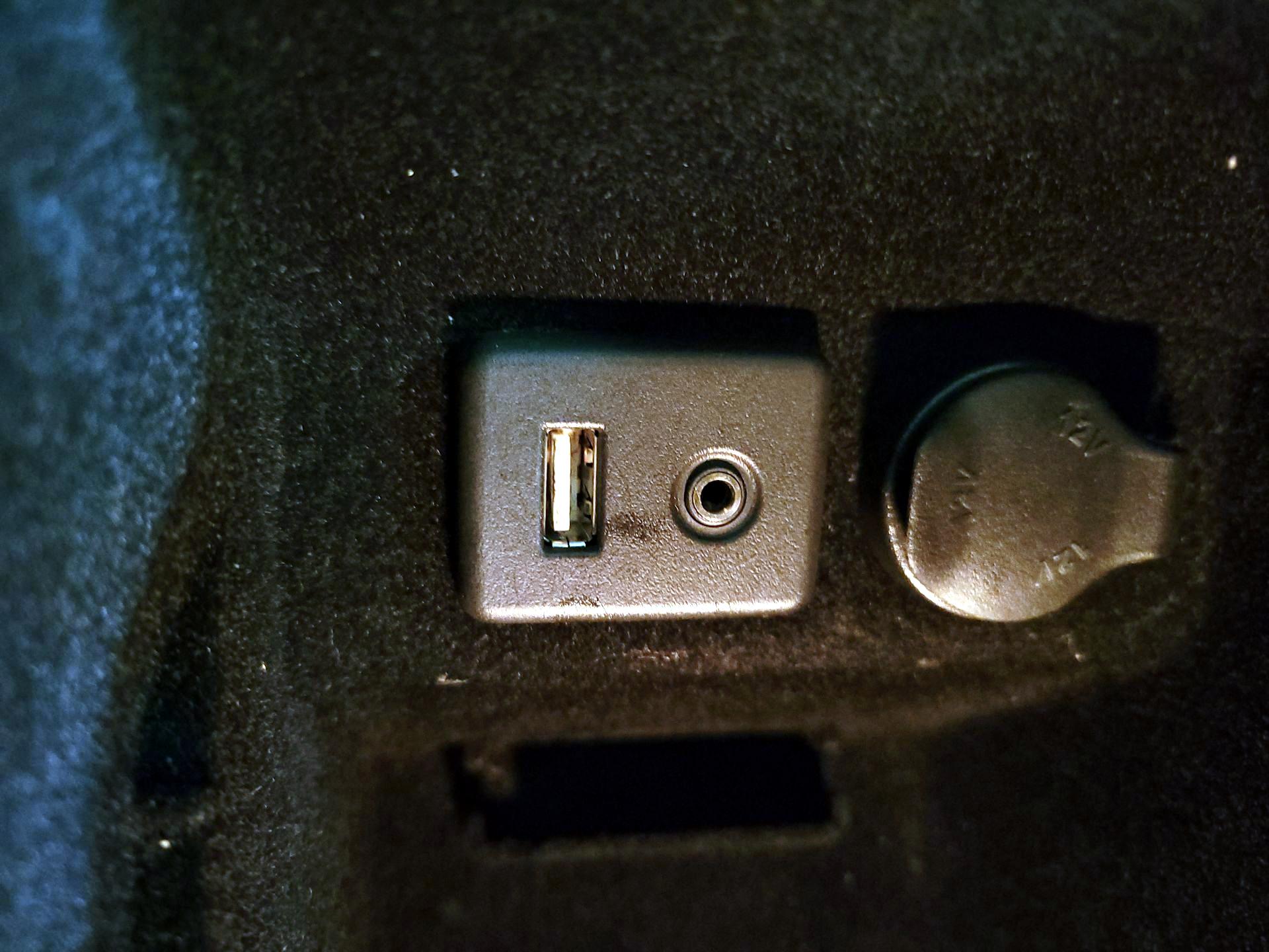 Thumbnail: 2015 Buick LaCrosse - 19